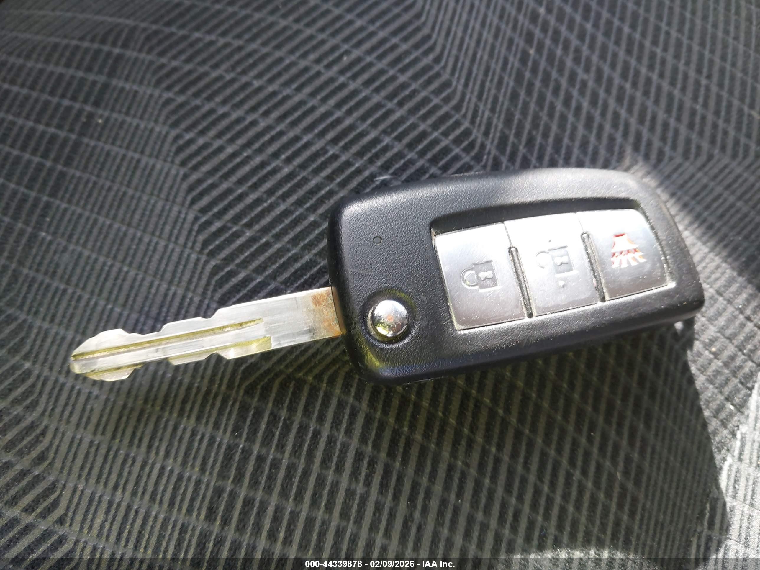NISSAN ROGUE image 11