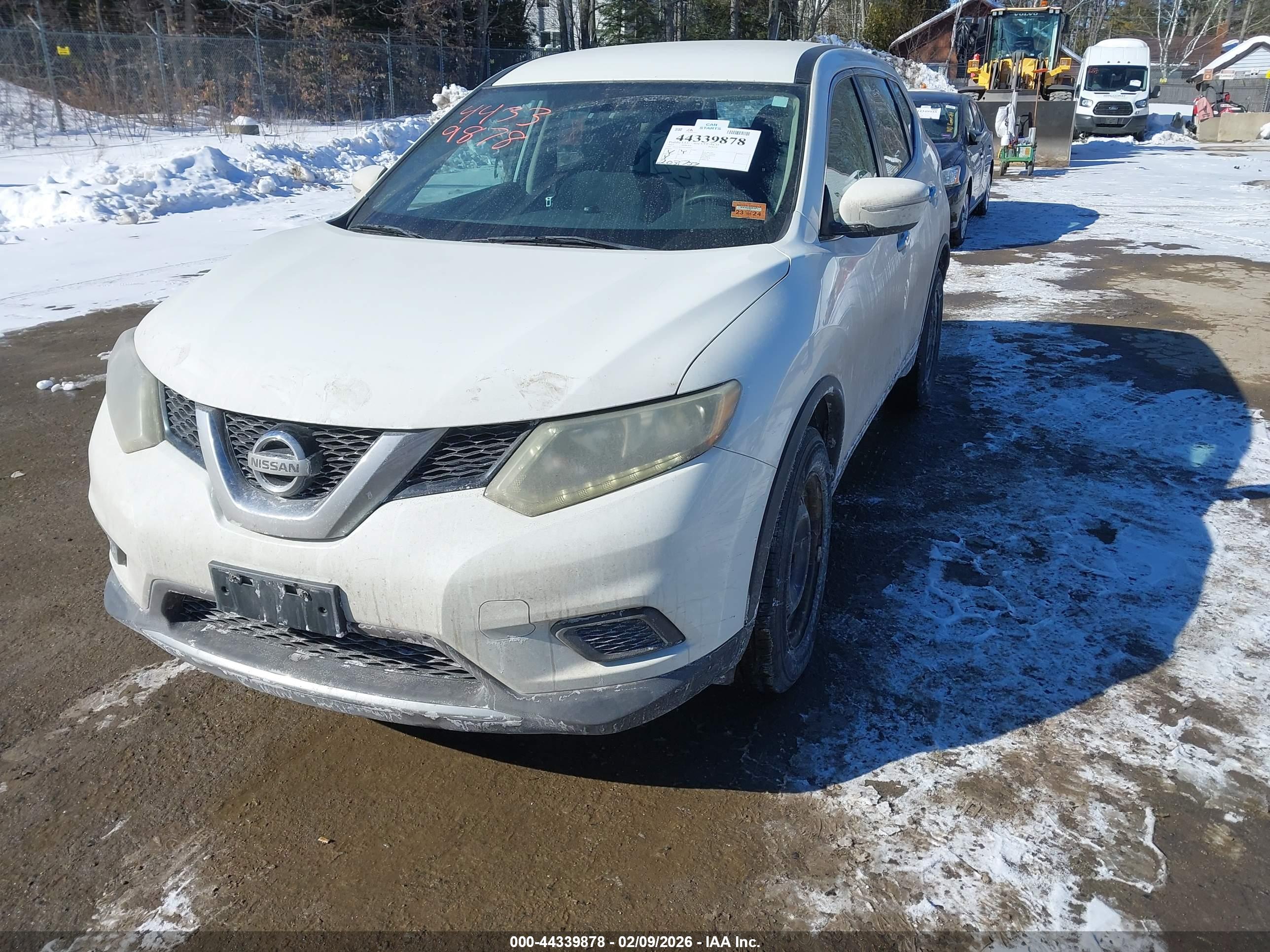NISSAN ROGUE image 2