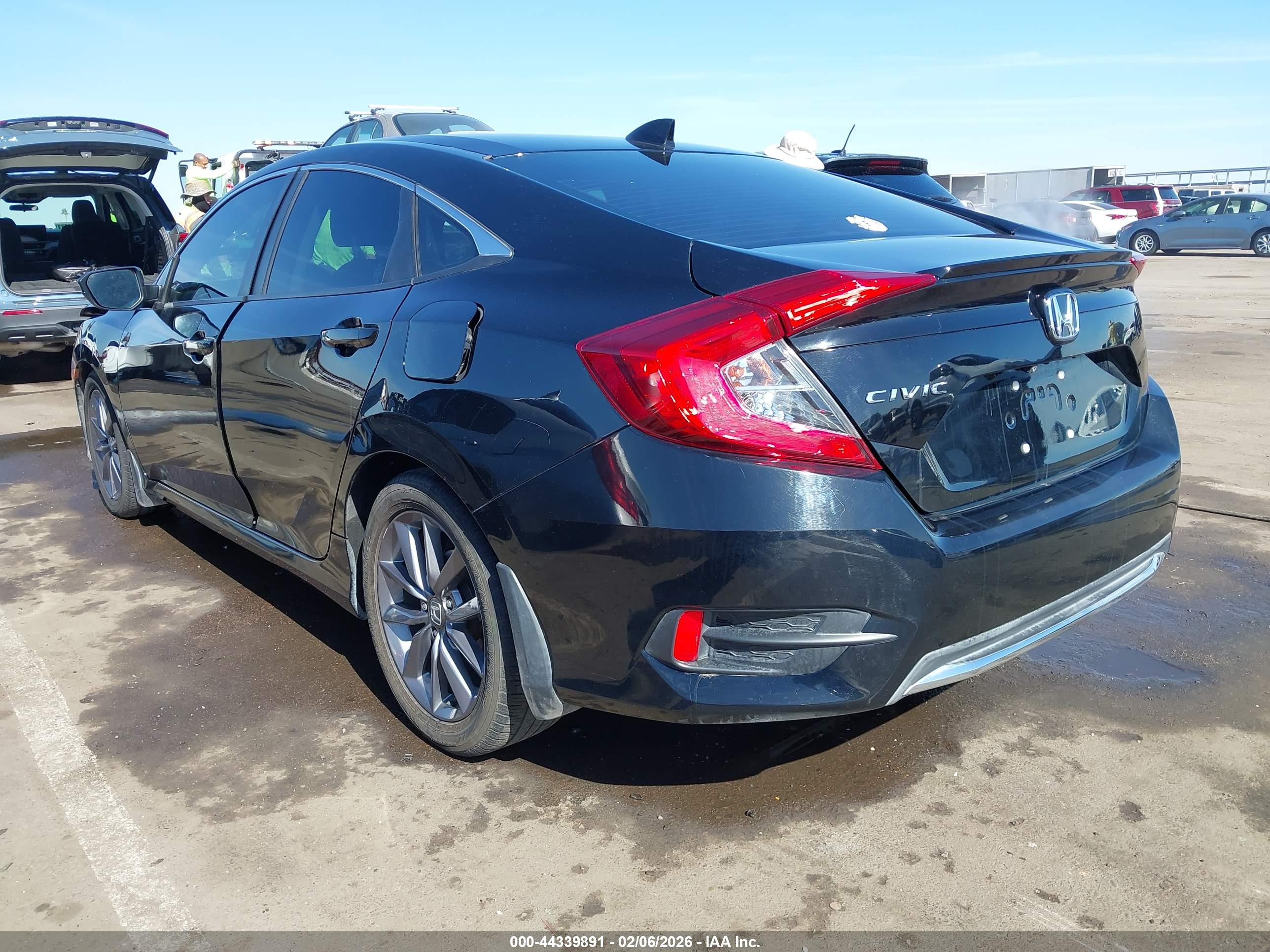 HONDA CIVIC image 3