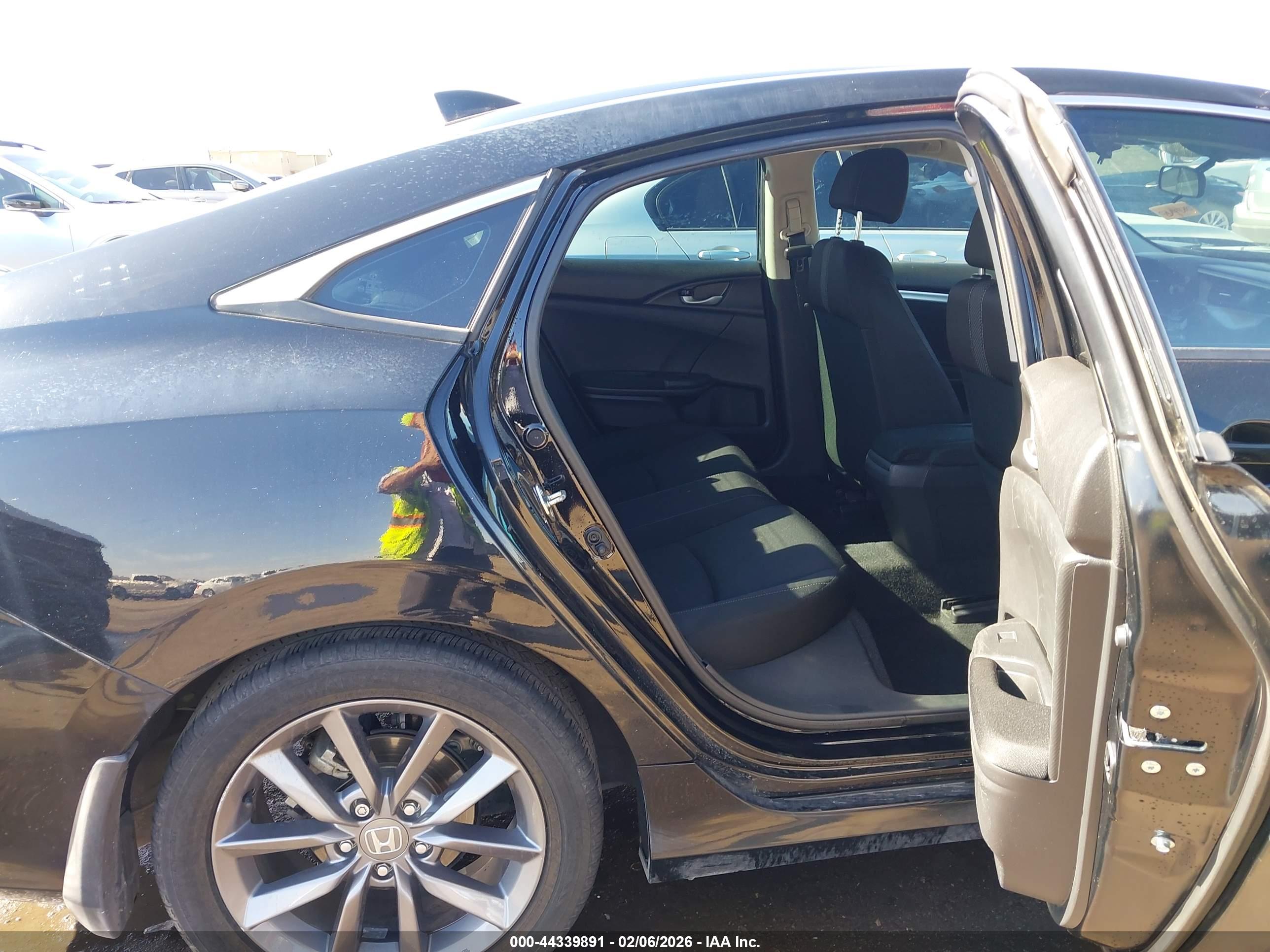 HONDA CIVIC image 8