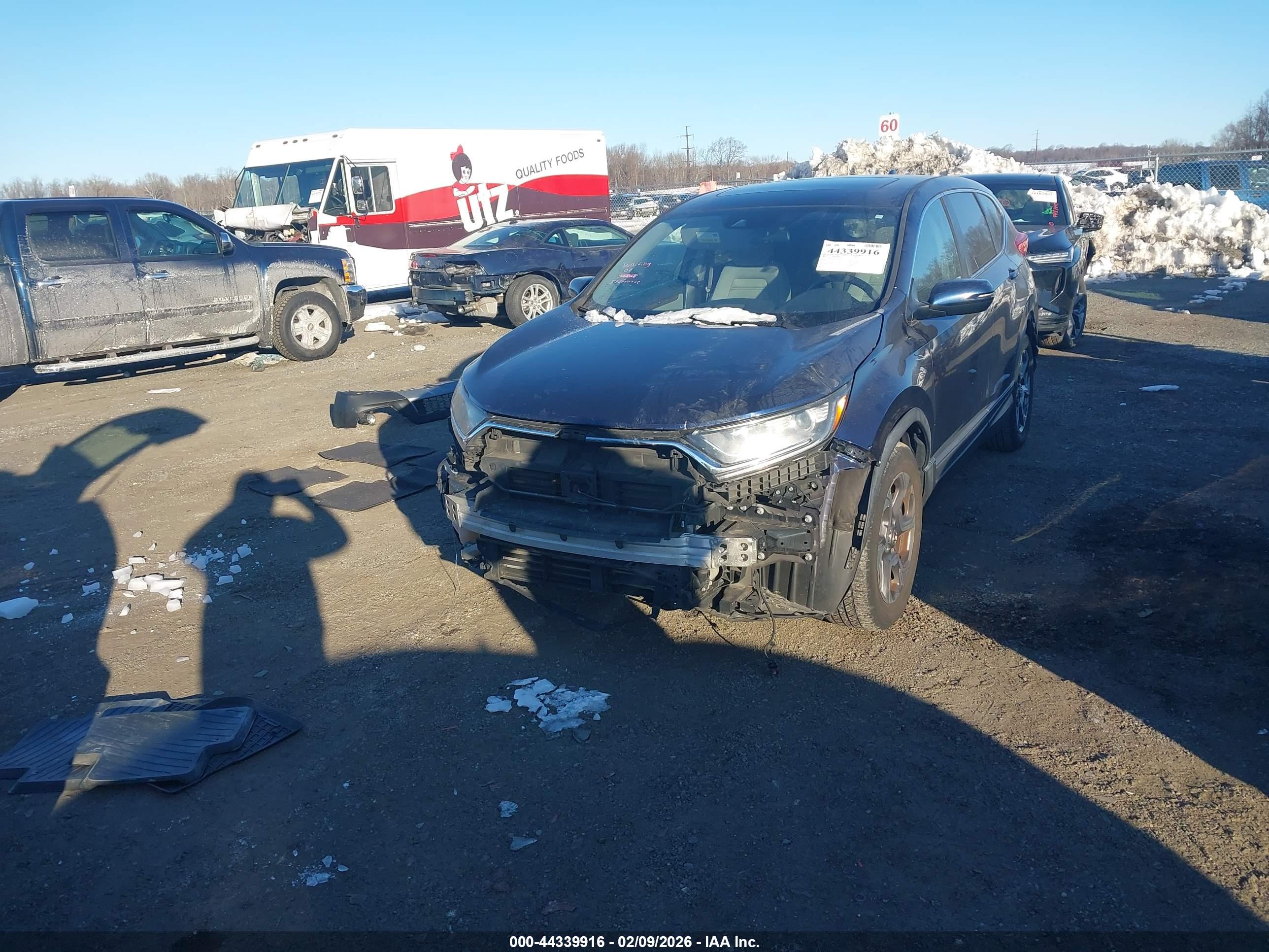 HONDA CR-V image 2