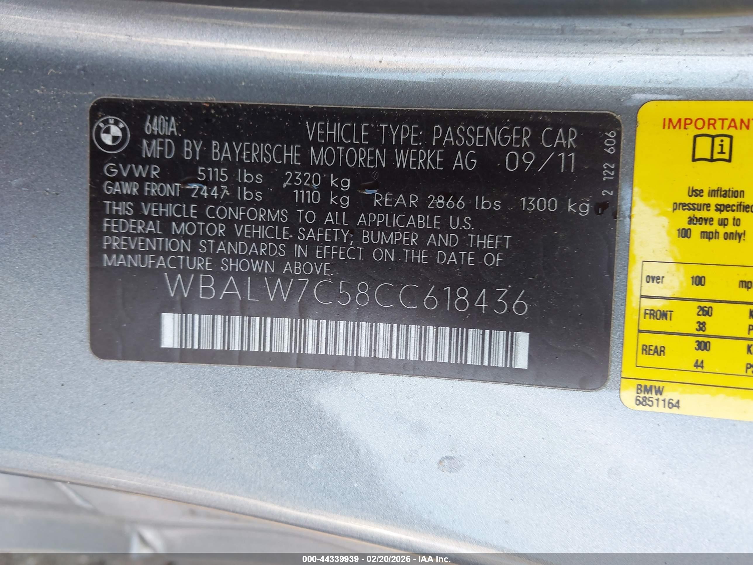 BMW 640I image 9