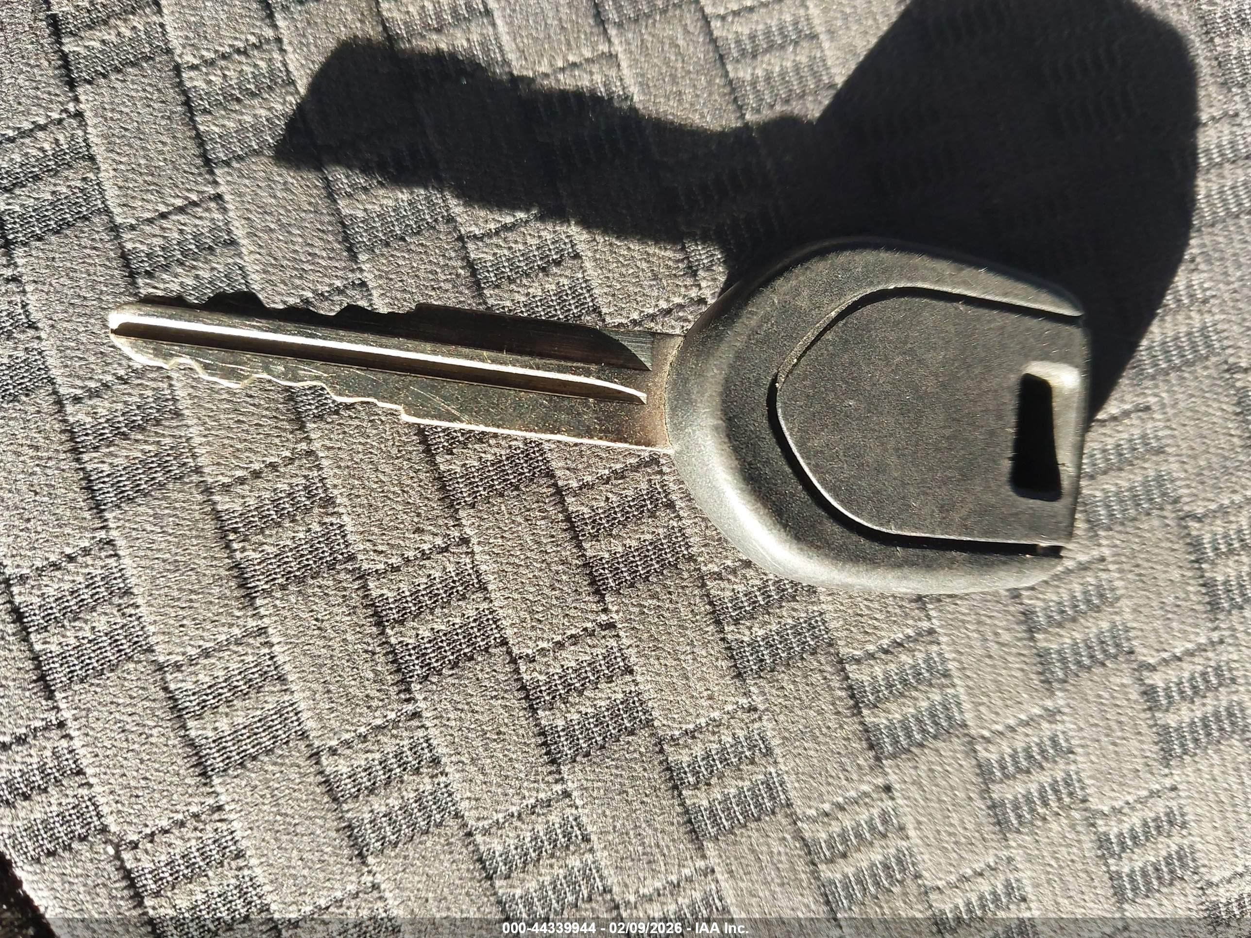 MITSUBISHI MIRAGE image 11