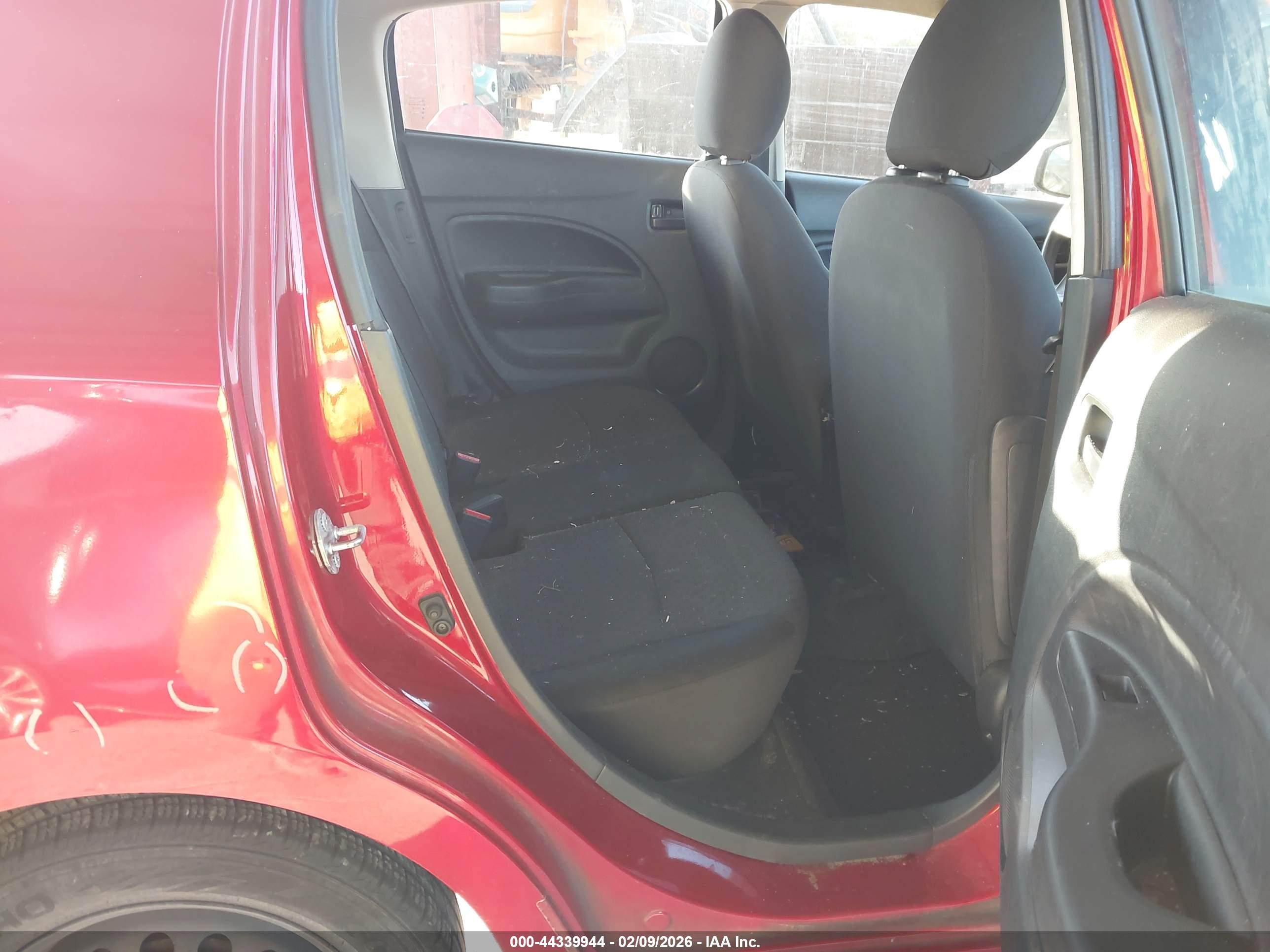 MITSUBISHI MIRAGE image 8