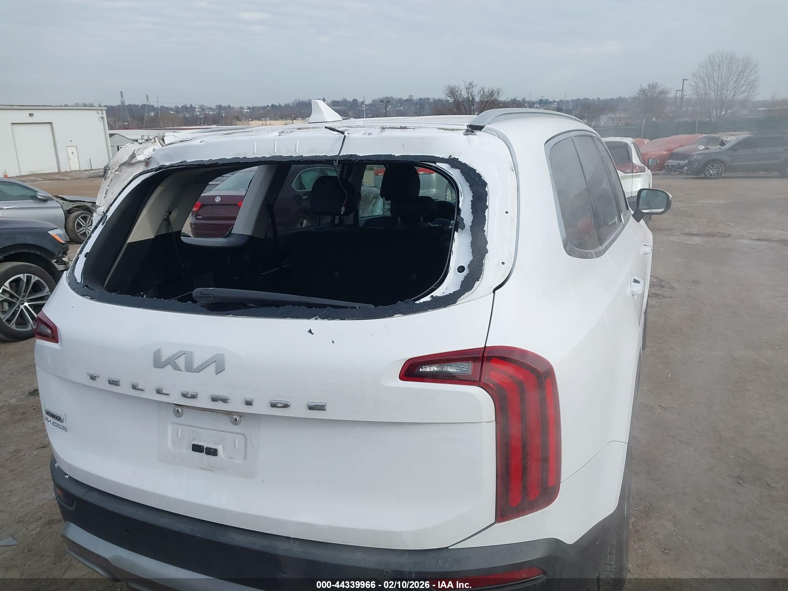 KIA TELLURIDE image 6