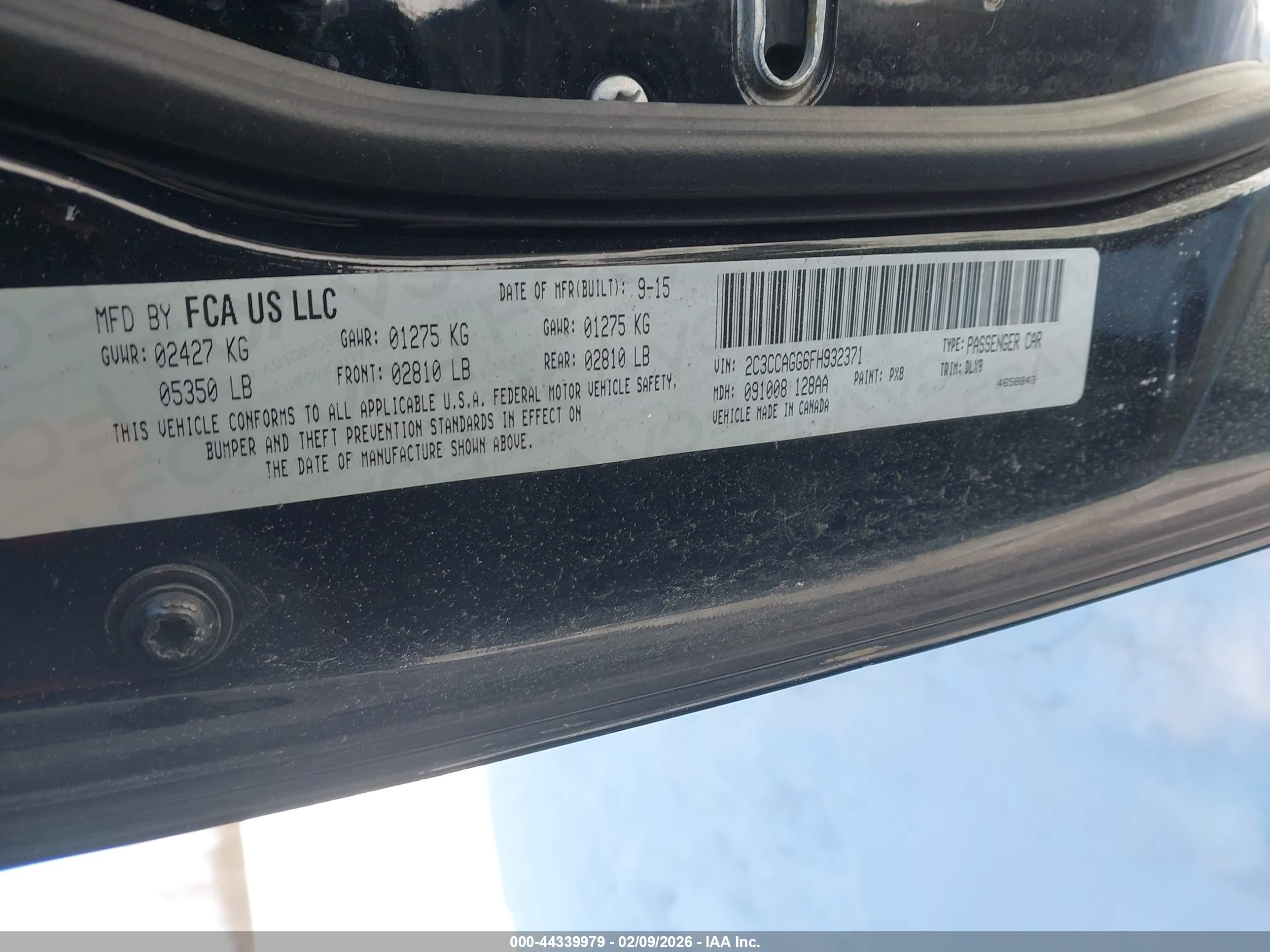 CHRYSLER 300 image 9