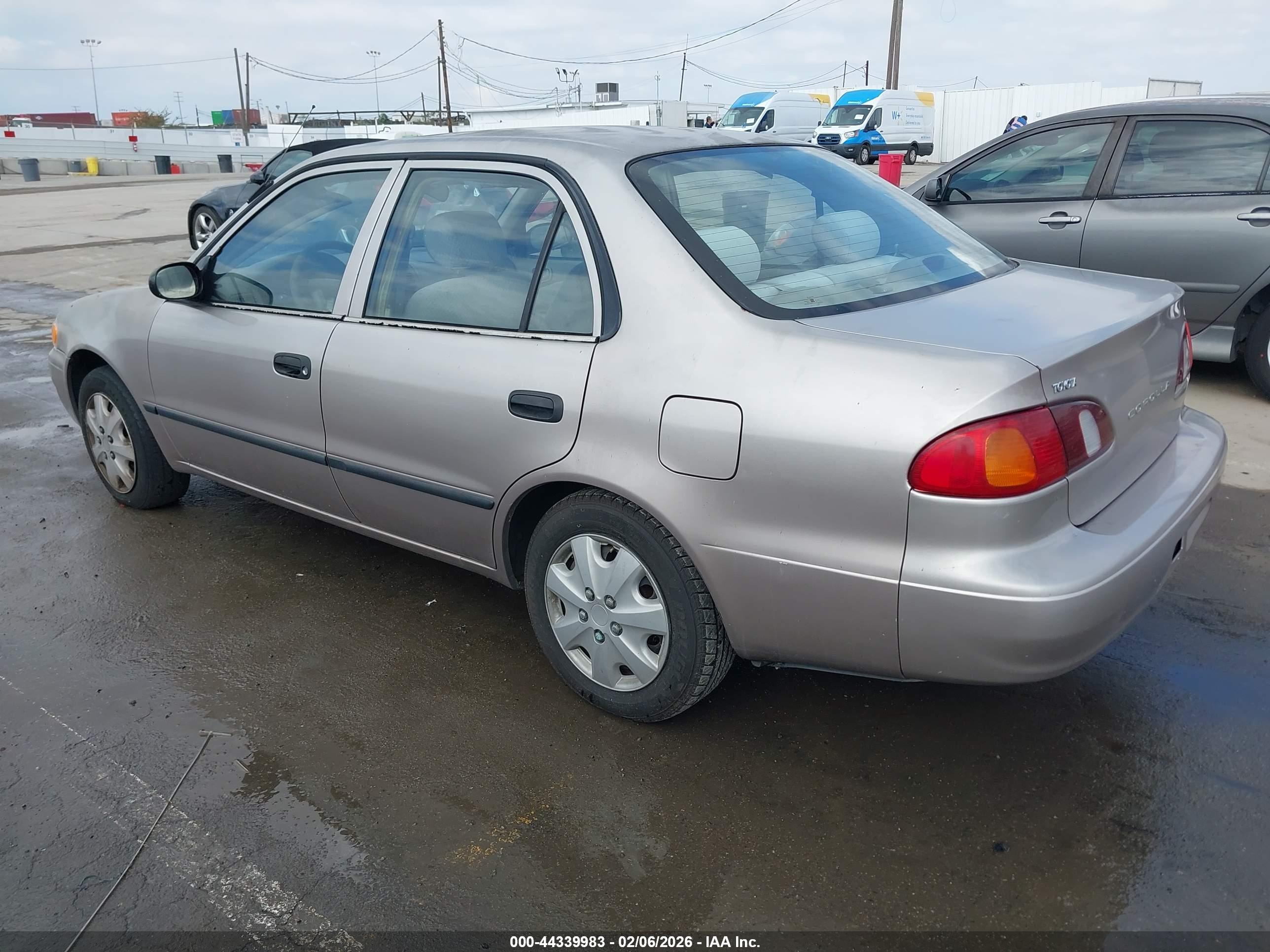 TOYOTA COROLLA image 3