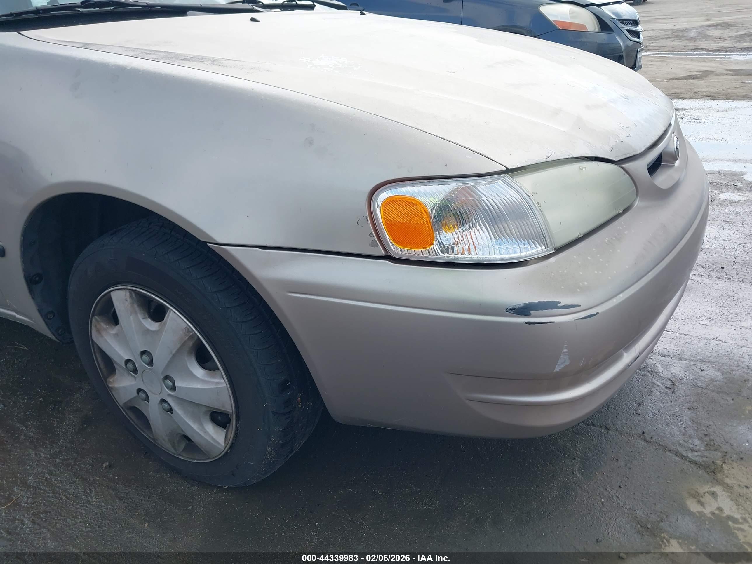 TOYOTA COROLLA image 6