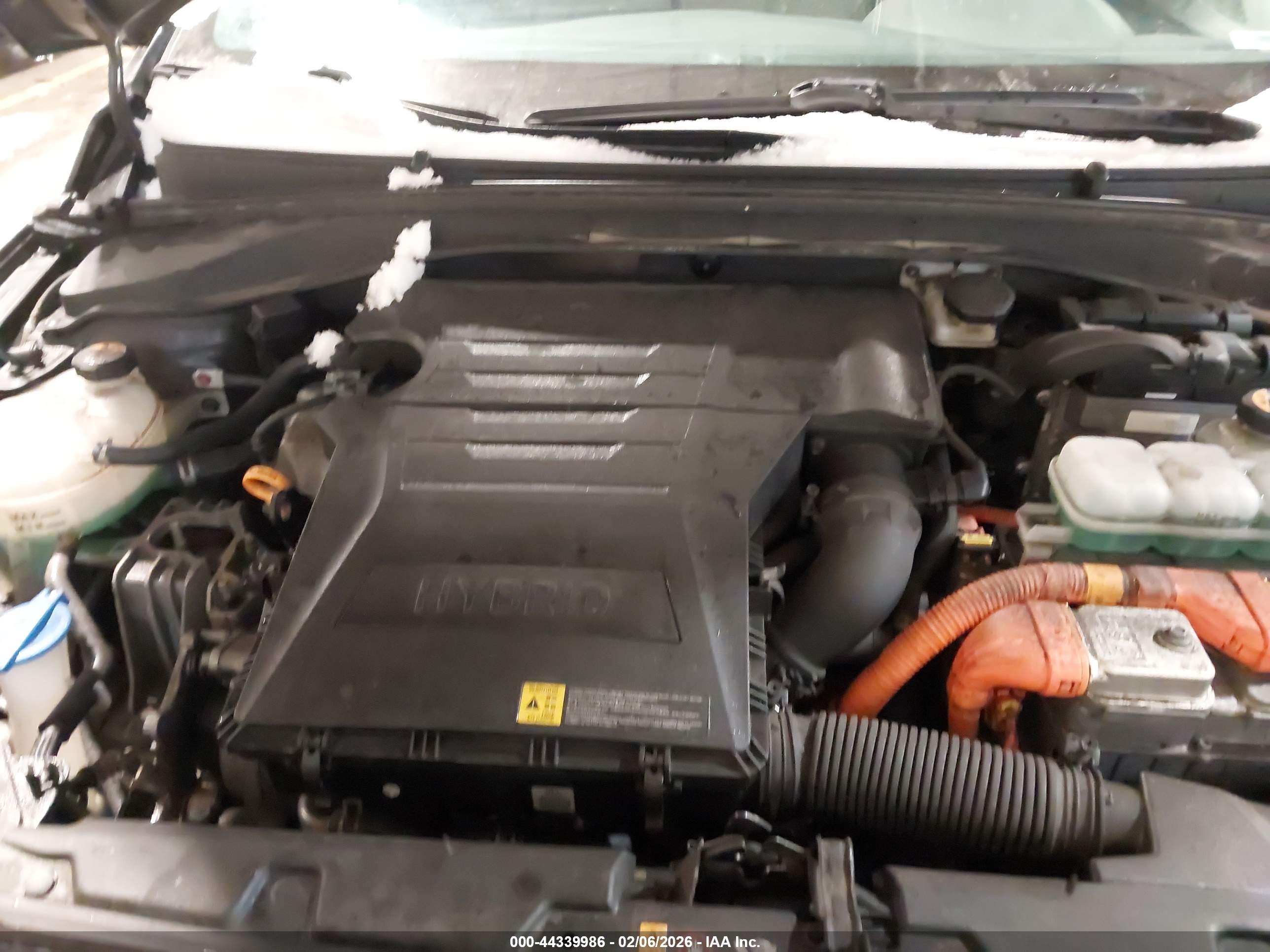 HYUNDAI IONIQ image 10