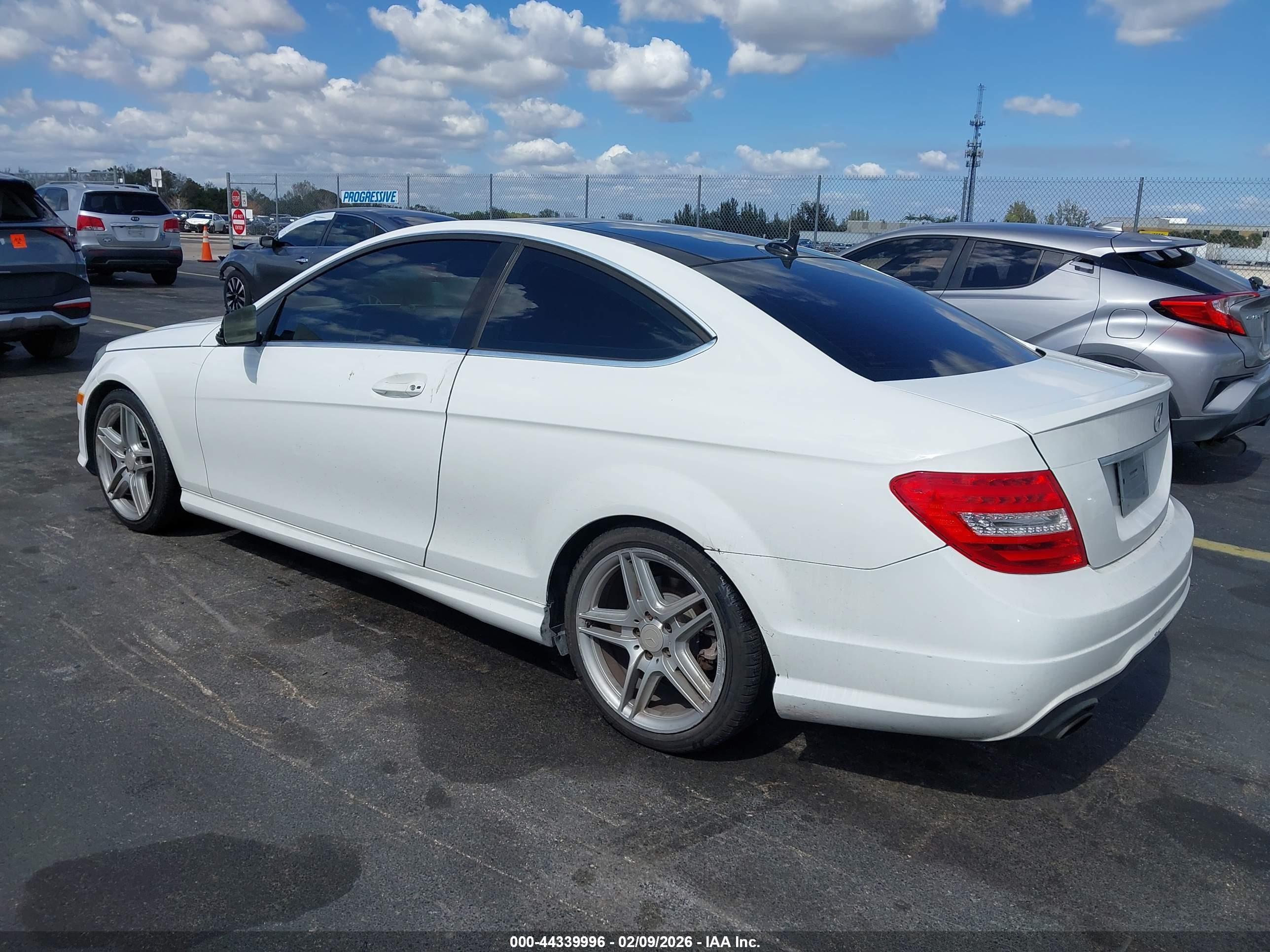 MERCEDES-BENZ C image 3