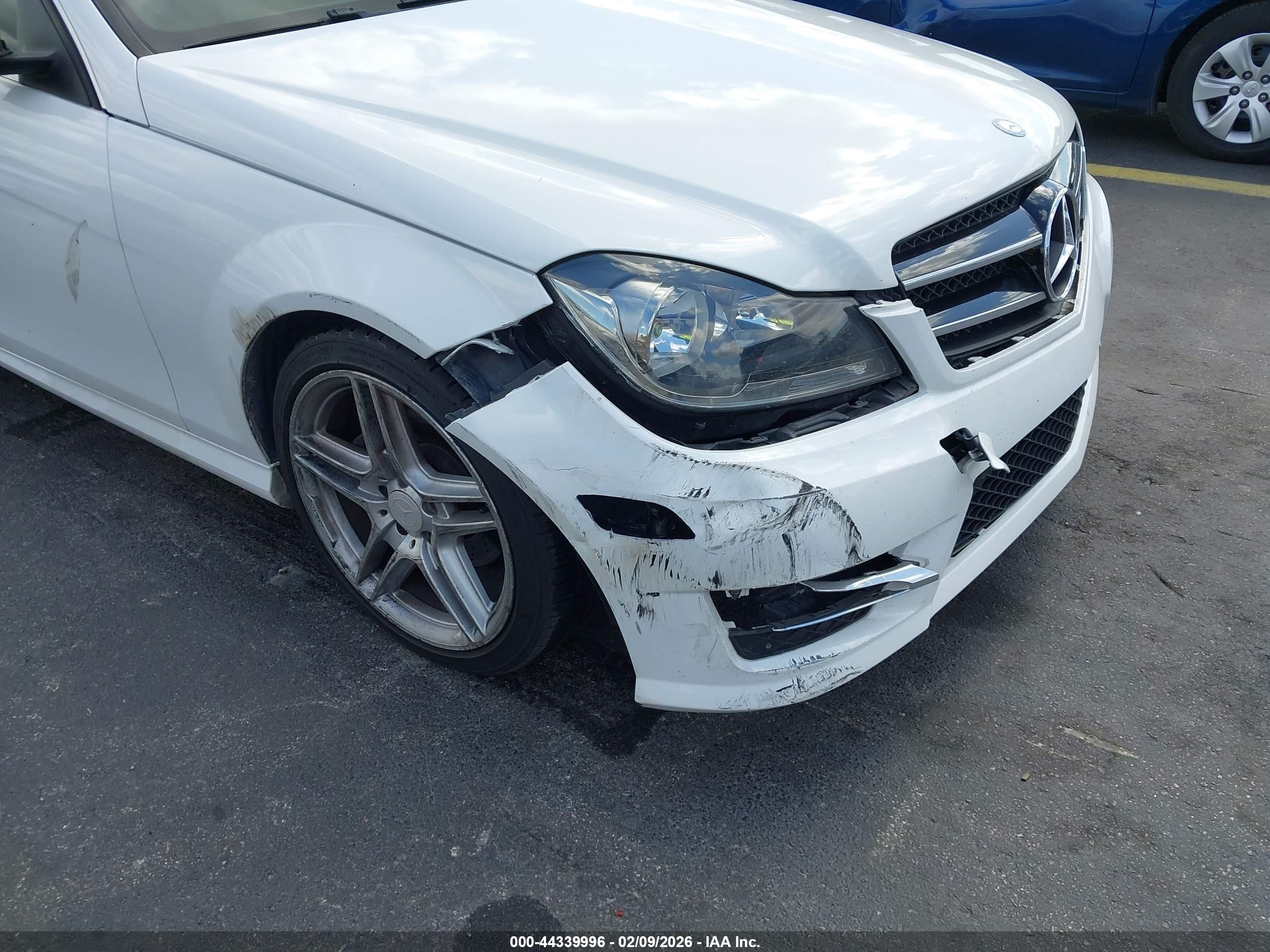 MERCEDES-BENZ C image 6