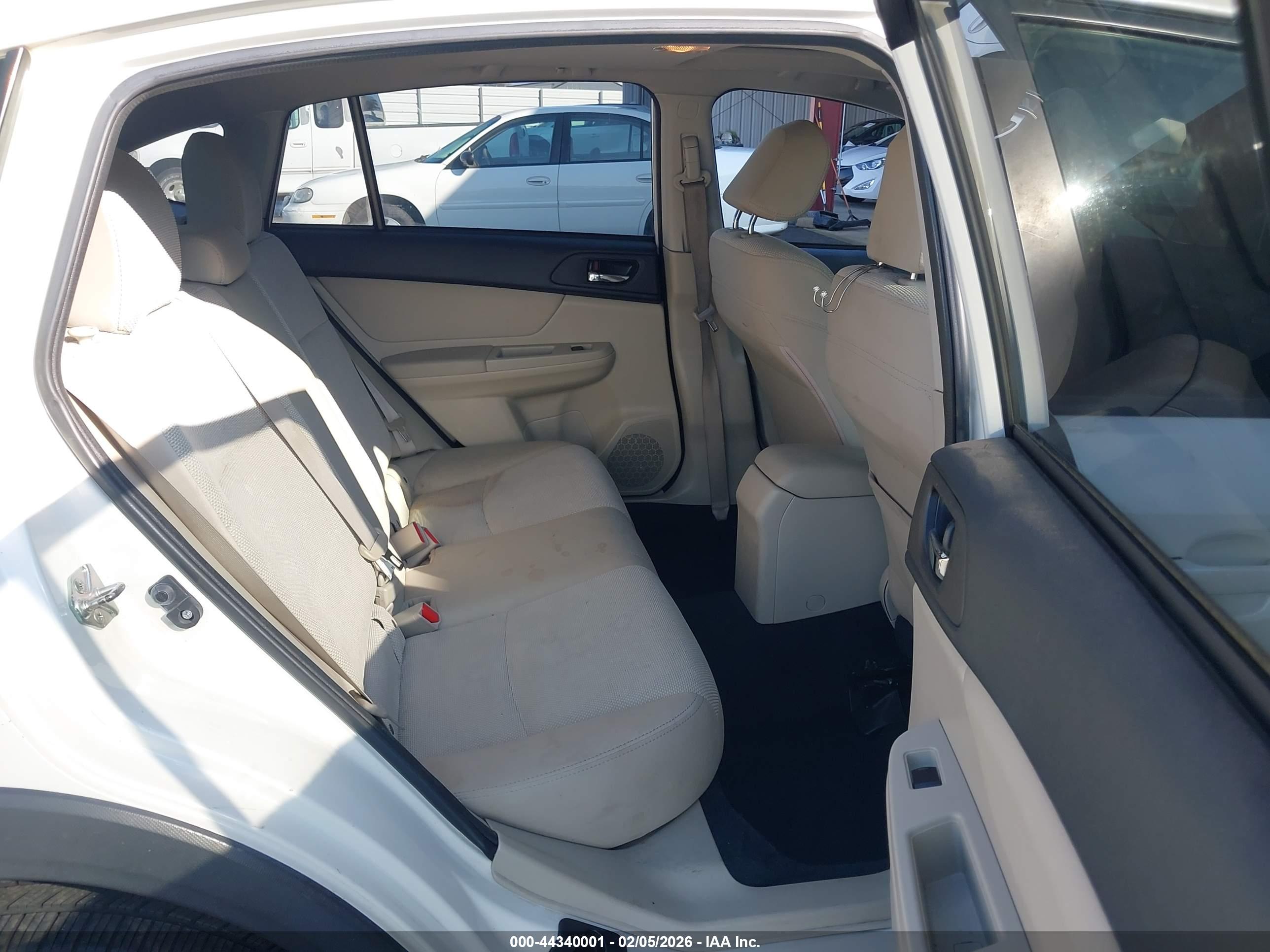 SUBARU XV image 8