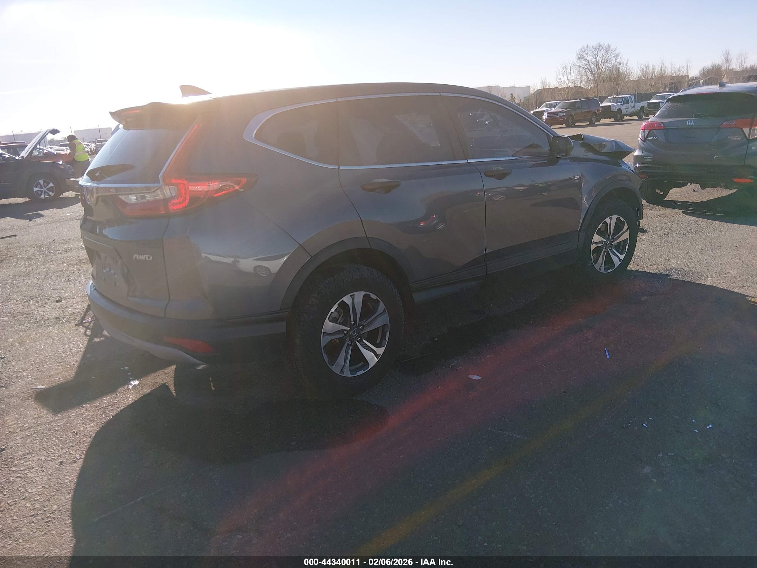 HONDA CR-V image 4