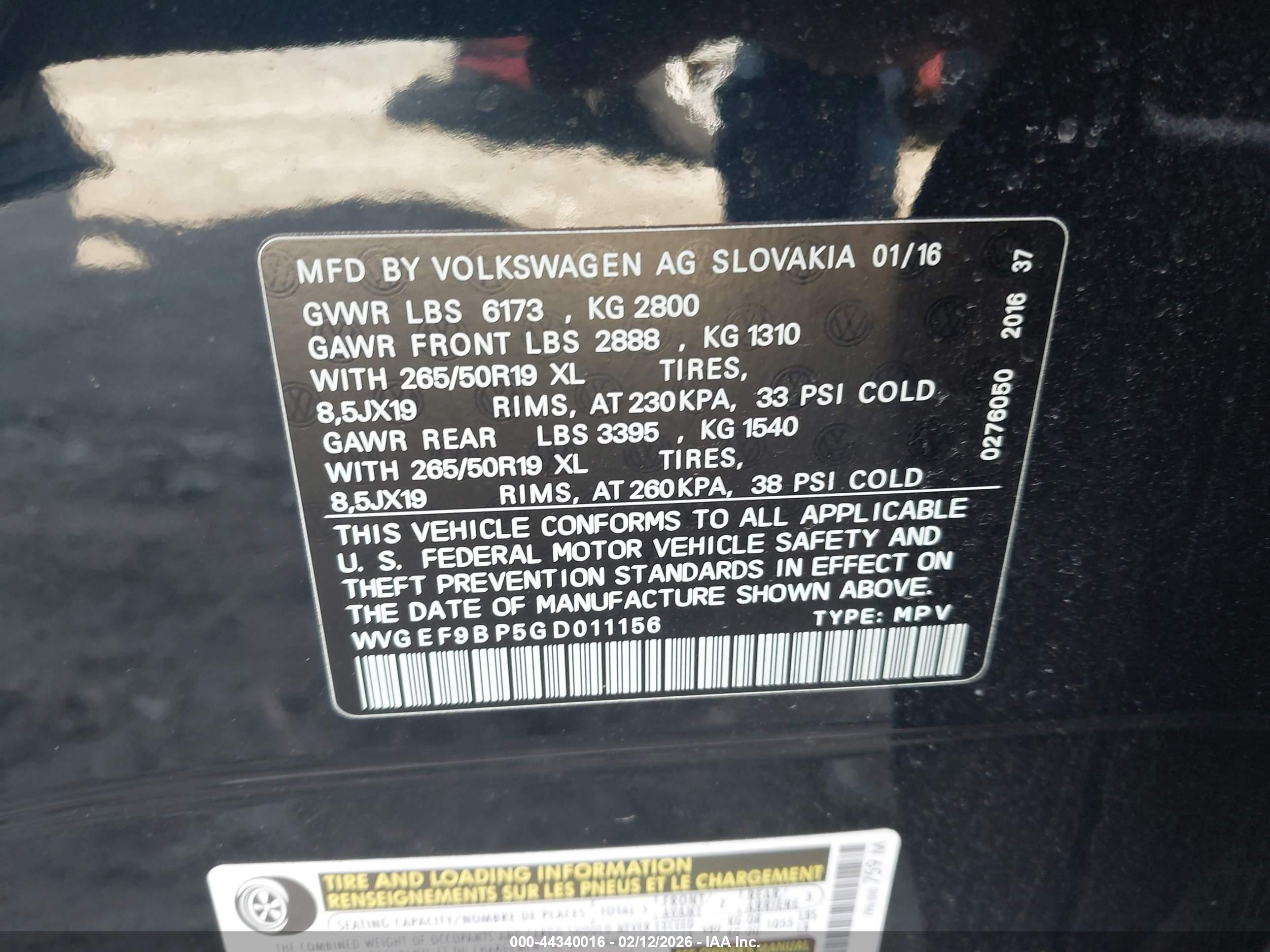 VOLKSWAGEN TOUAREG image 9