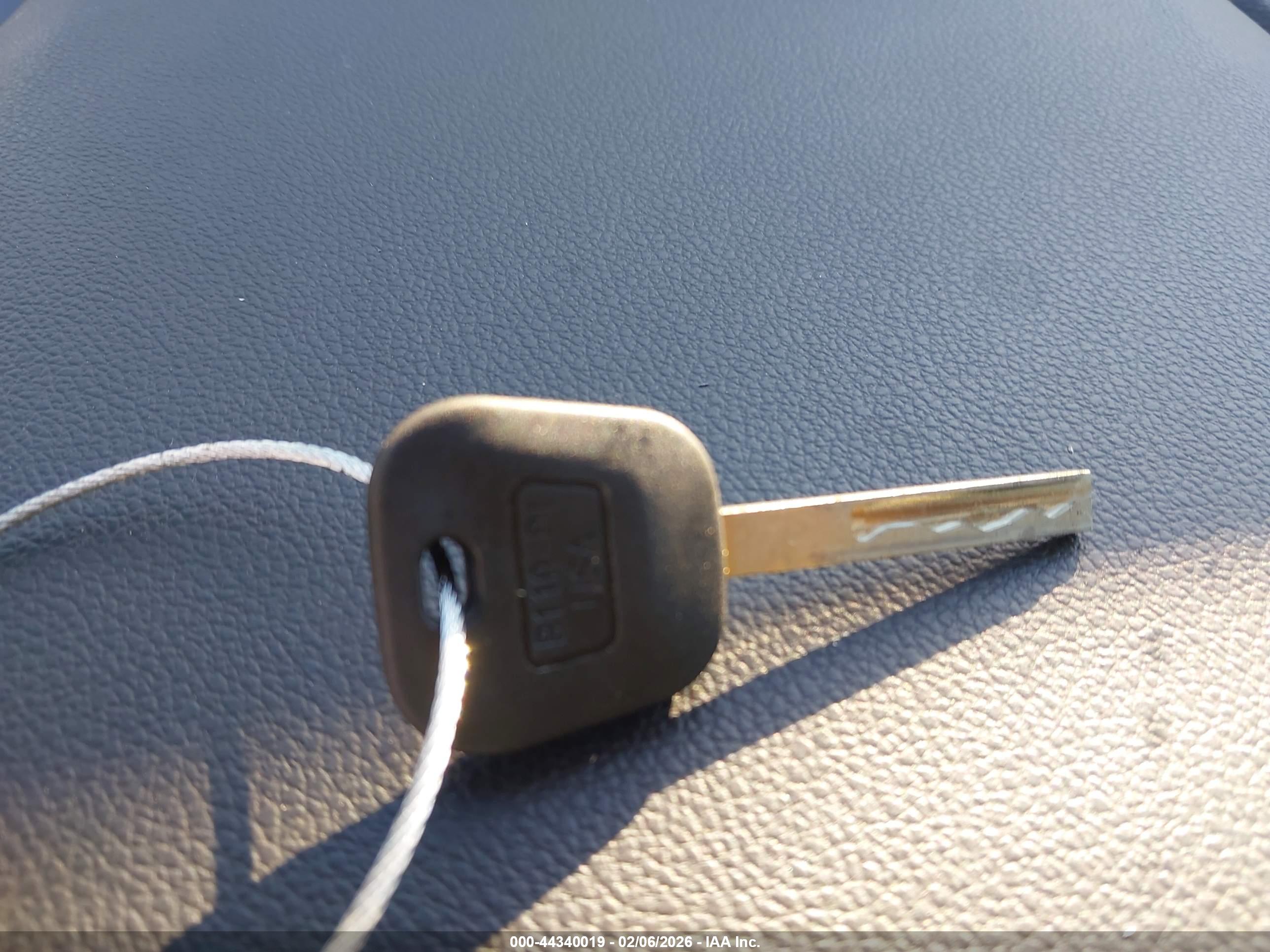 CHEVROLET TAHOE image 11