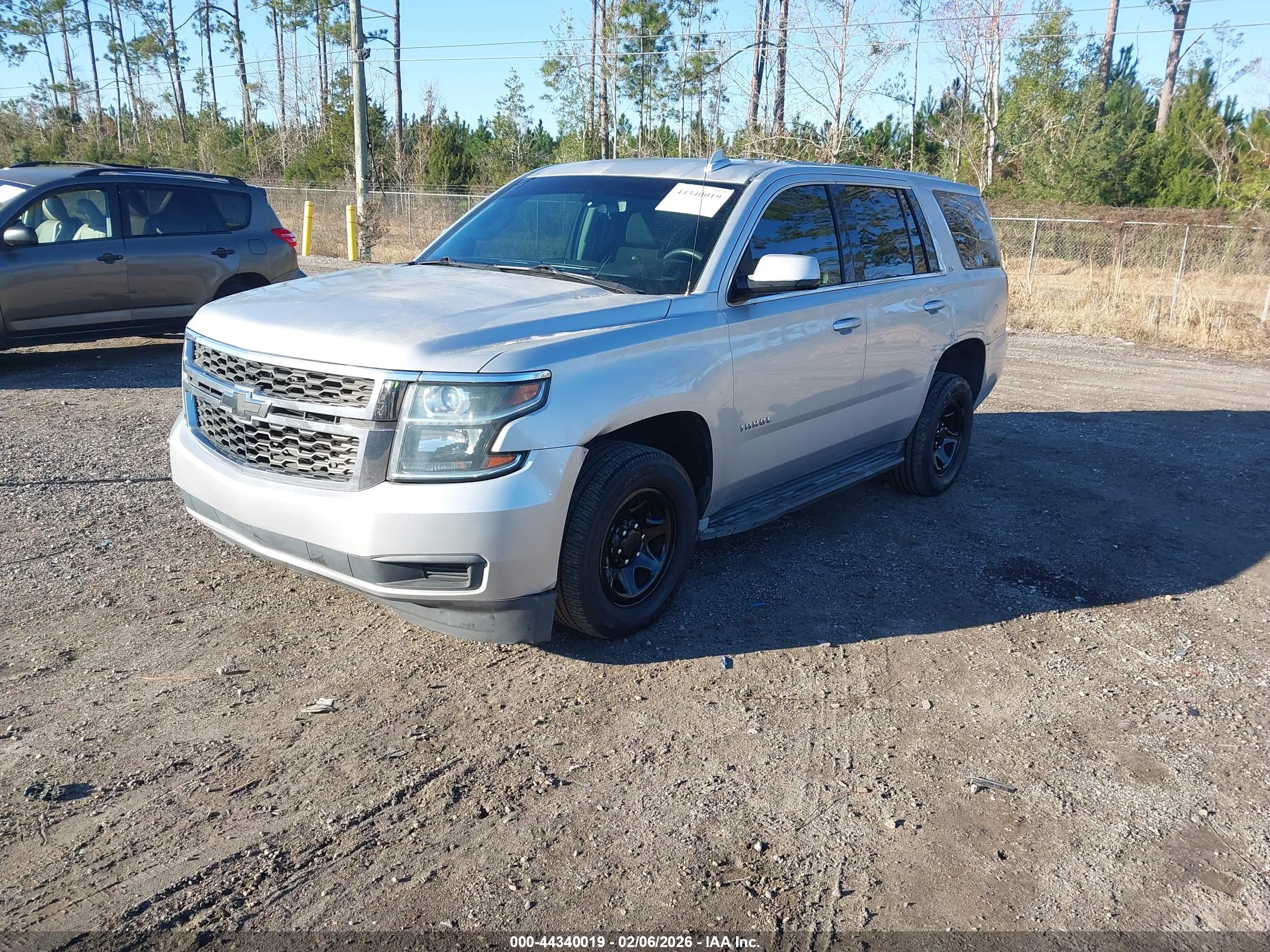 CHEVROLET TAHOE image 2