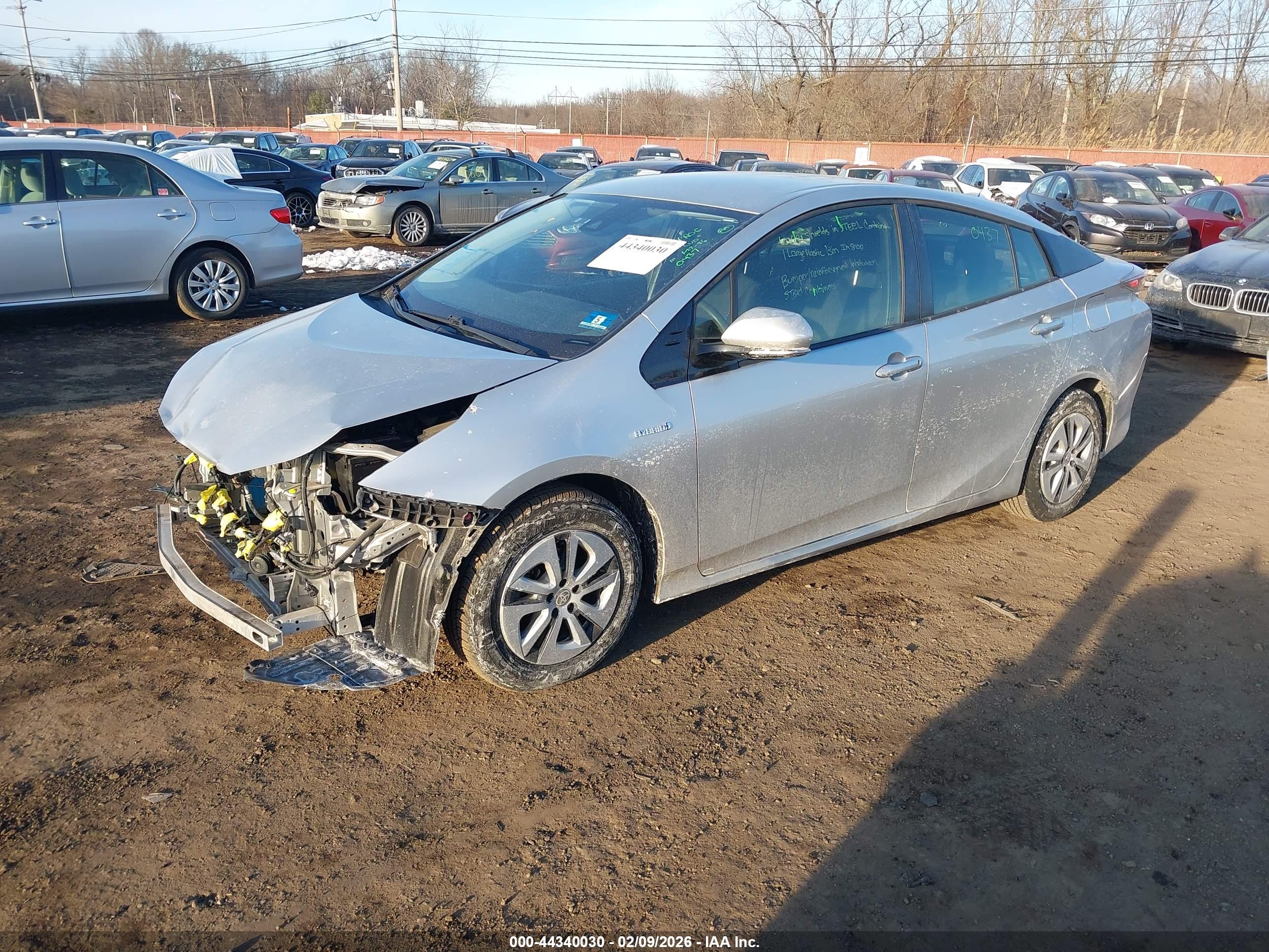 TOYOTA PRIUS image 2
