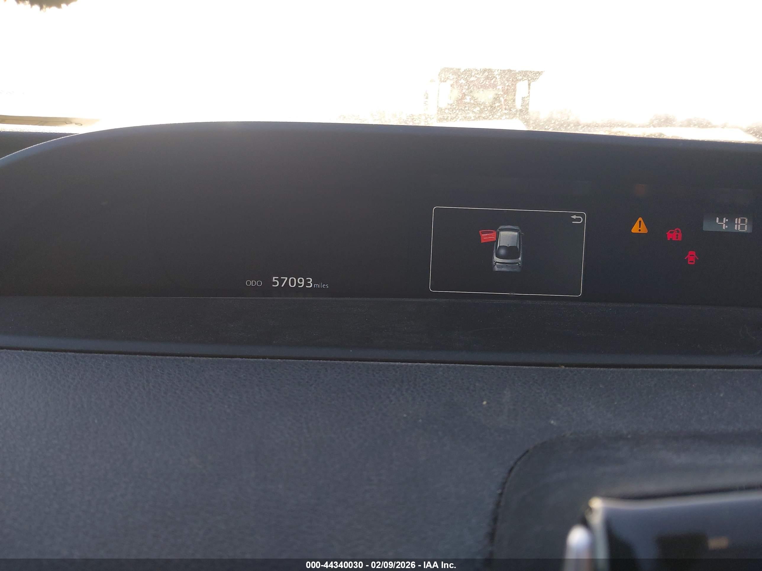 TOYOTA PRIUS image 7