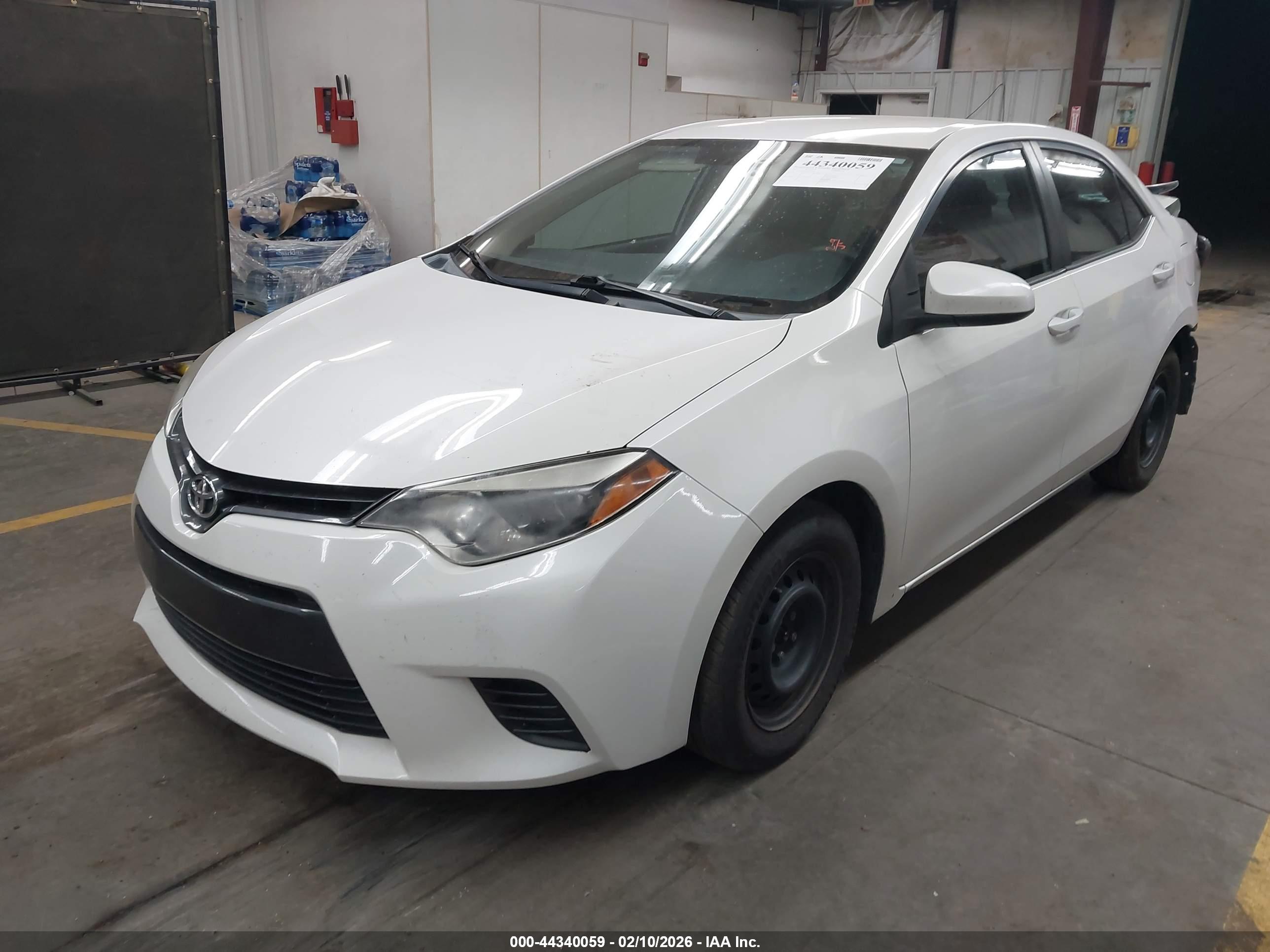 TOYOTA COROLLA image 2