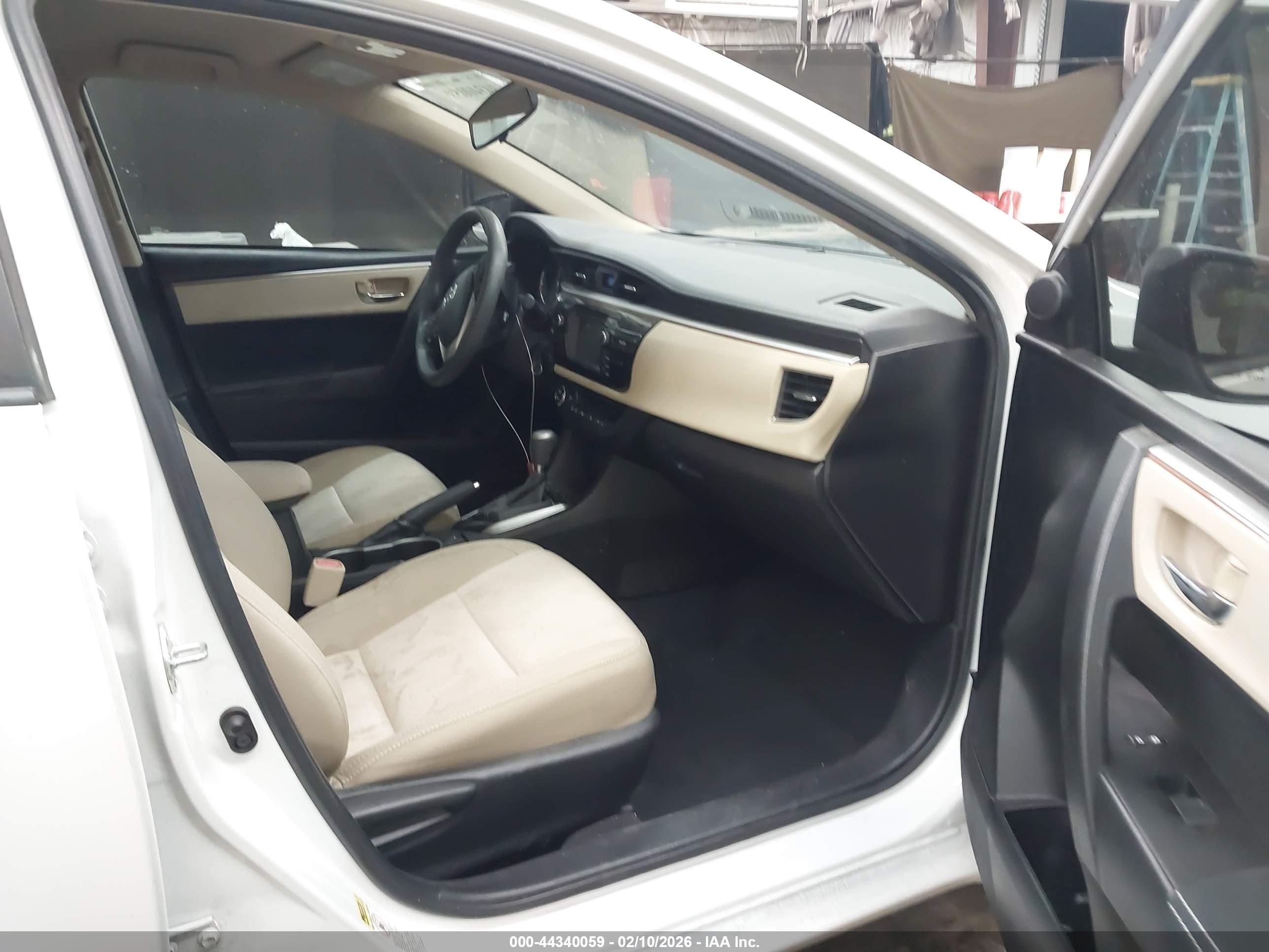 TOYOTA COROLLA image 5