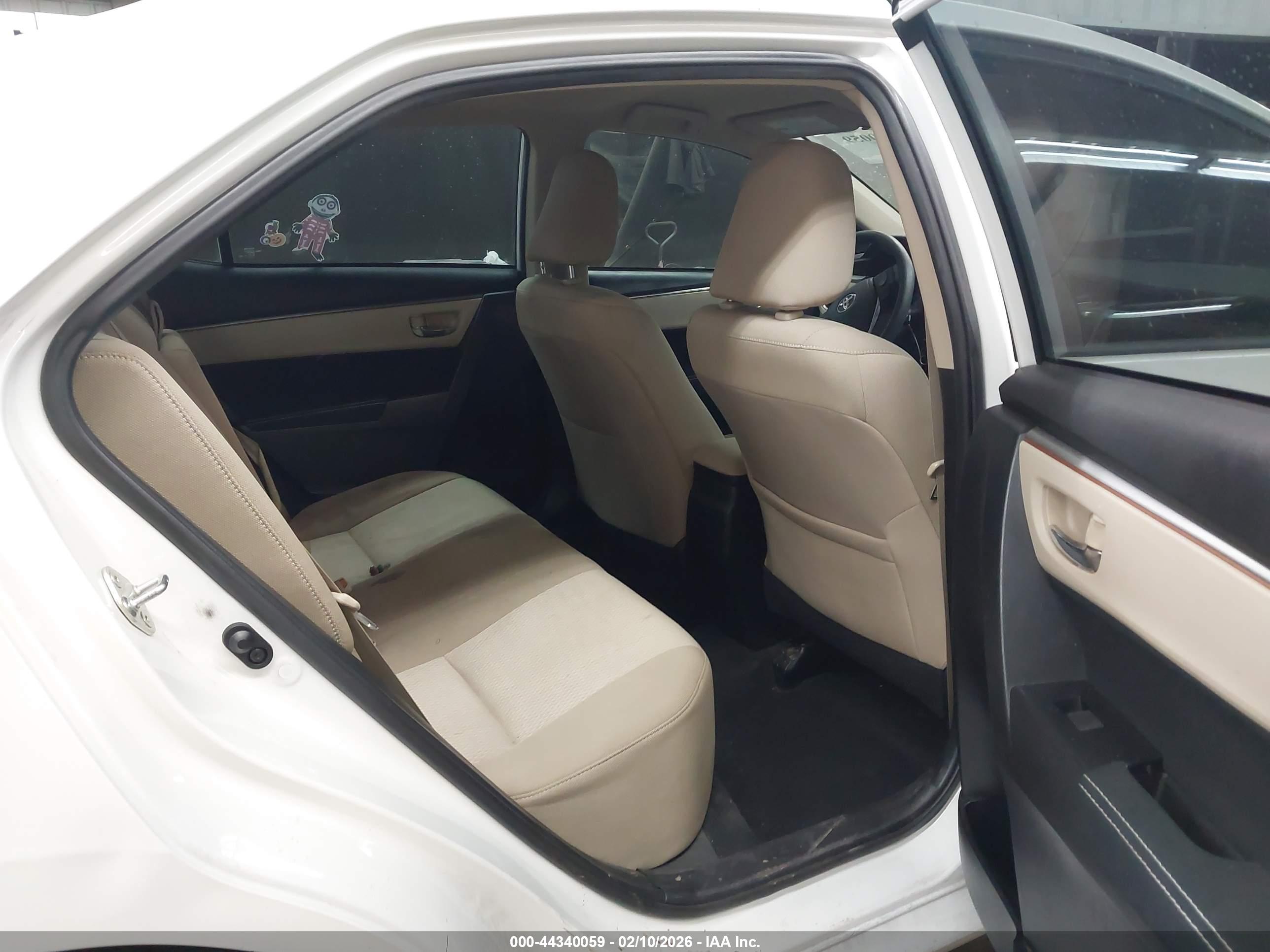 TOYOTA COROLLA image 8