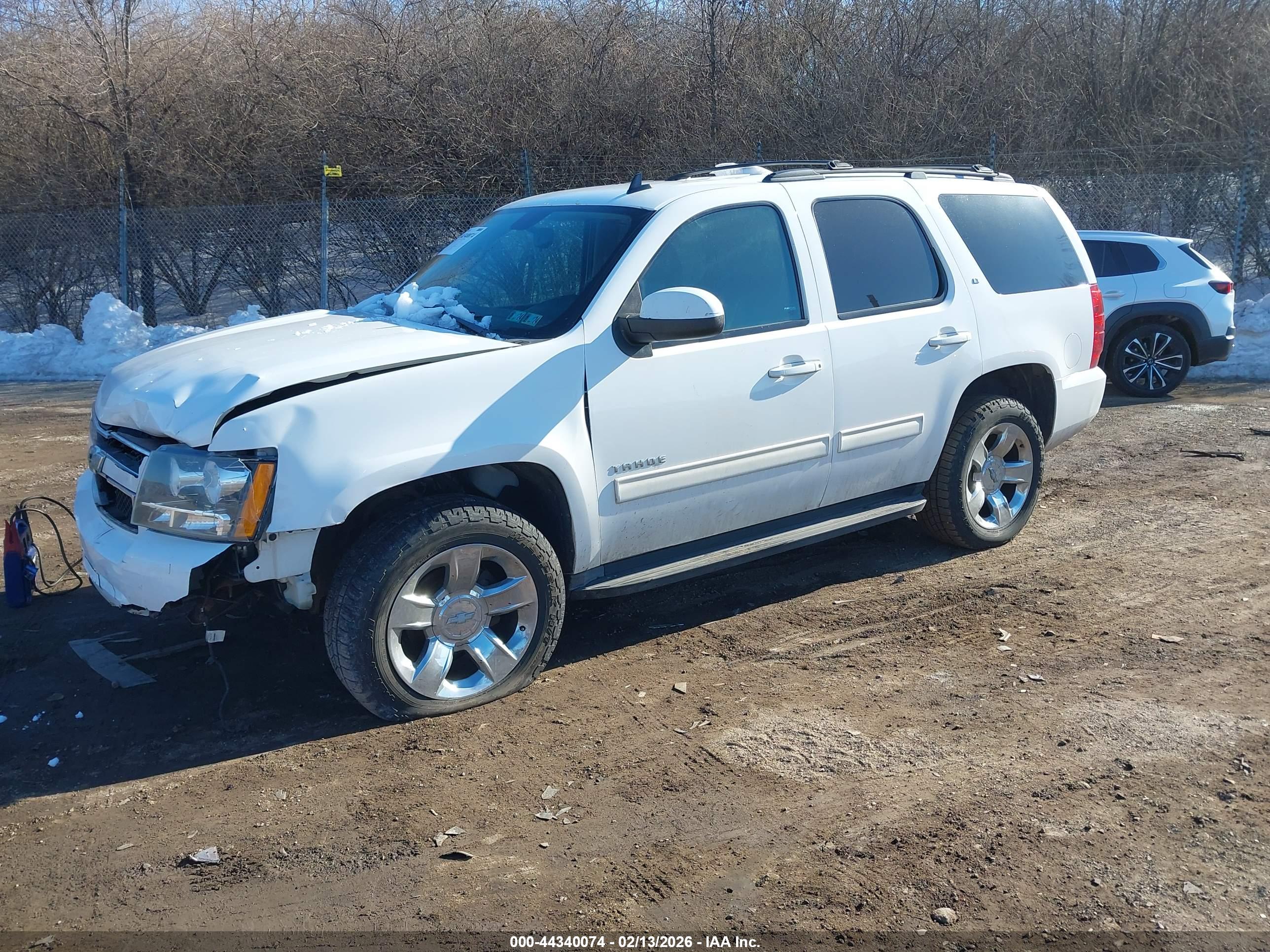 CHEVROLET TAHOE image 2
