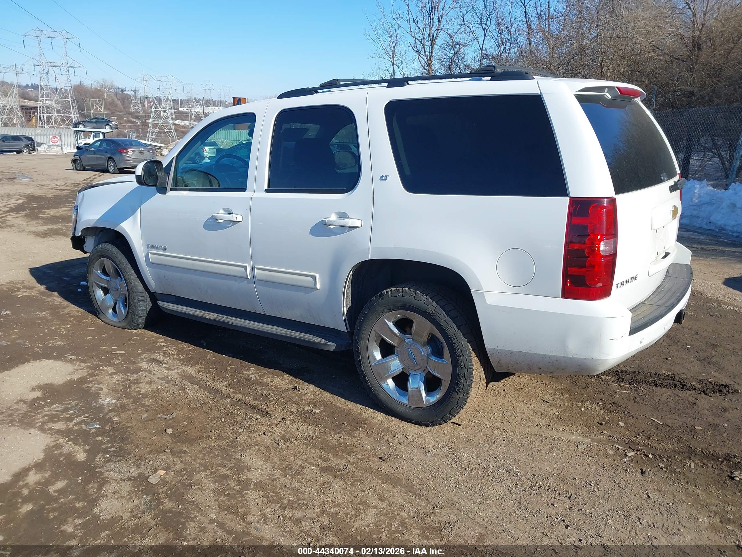 CHEVROLET TAHOE image 3