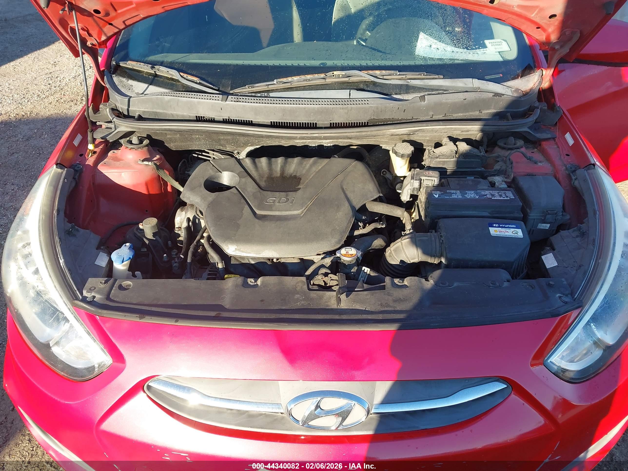 HYUNDAI ACCENT image 10