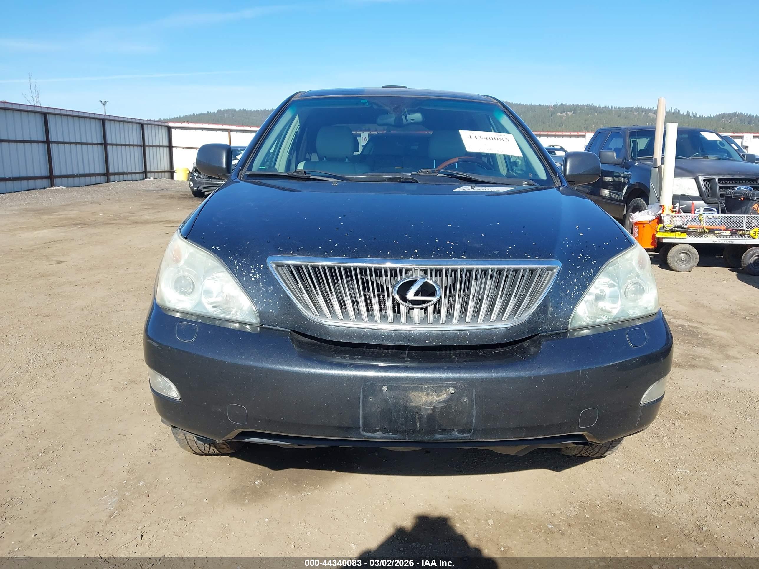 LEXUS RX image 6