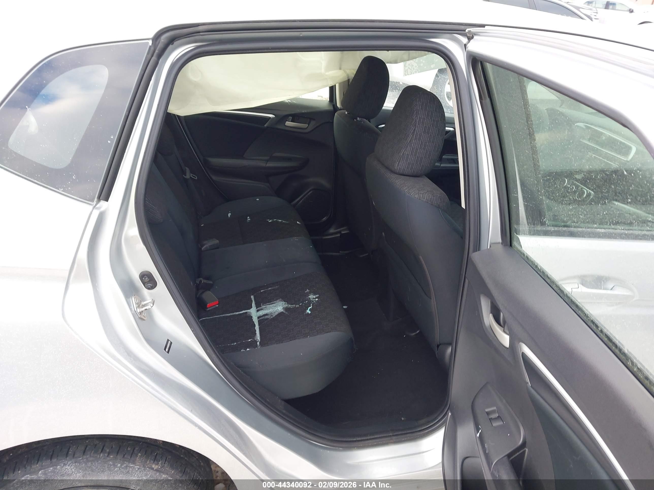 HONDA FIT image 8