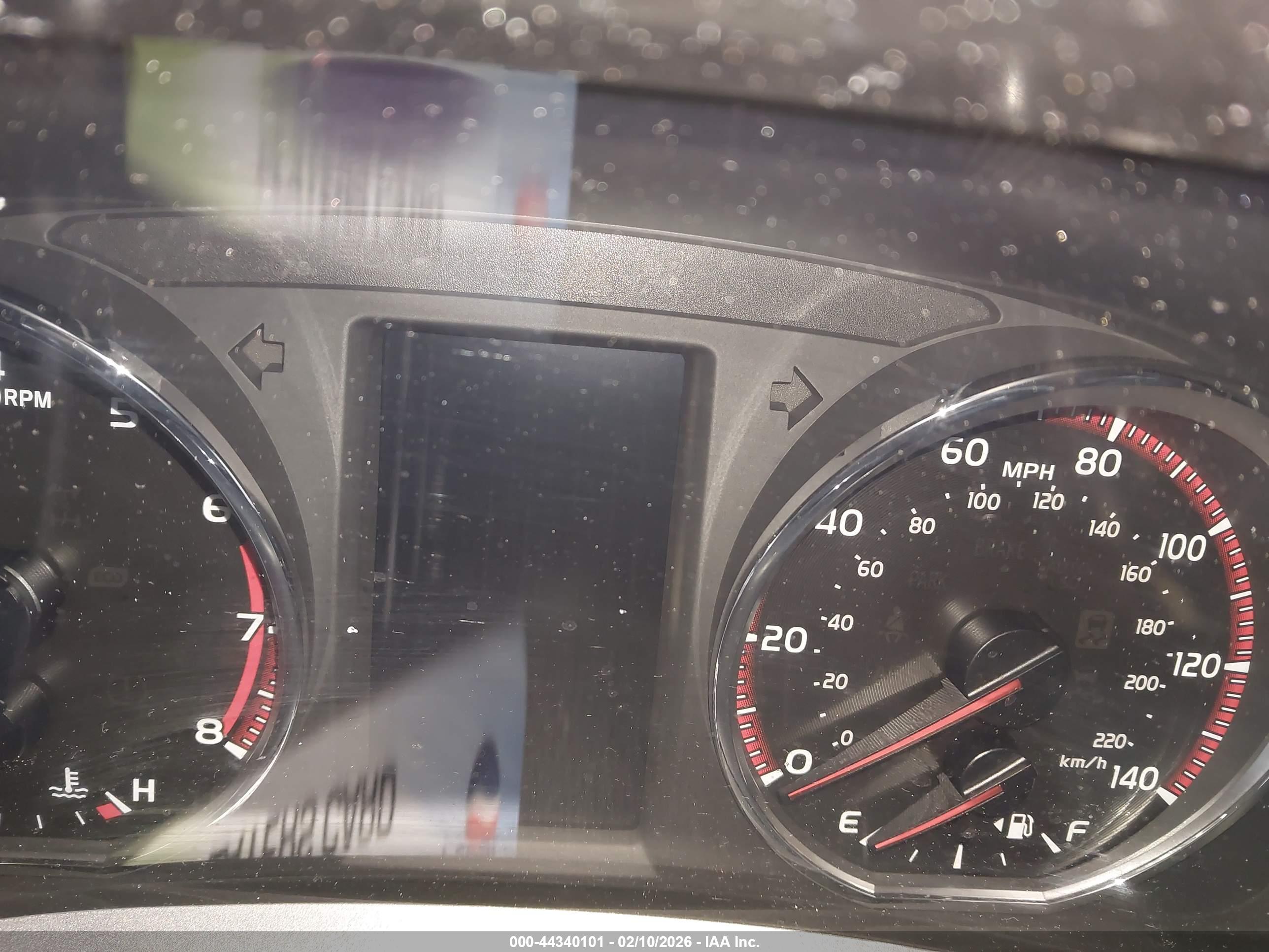 TOYOTA RAV4 image 6