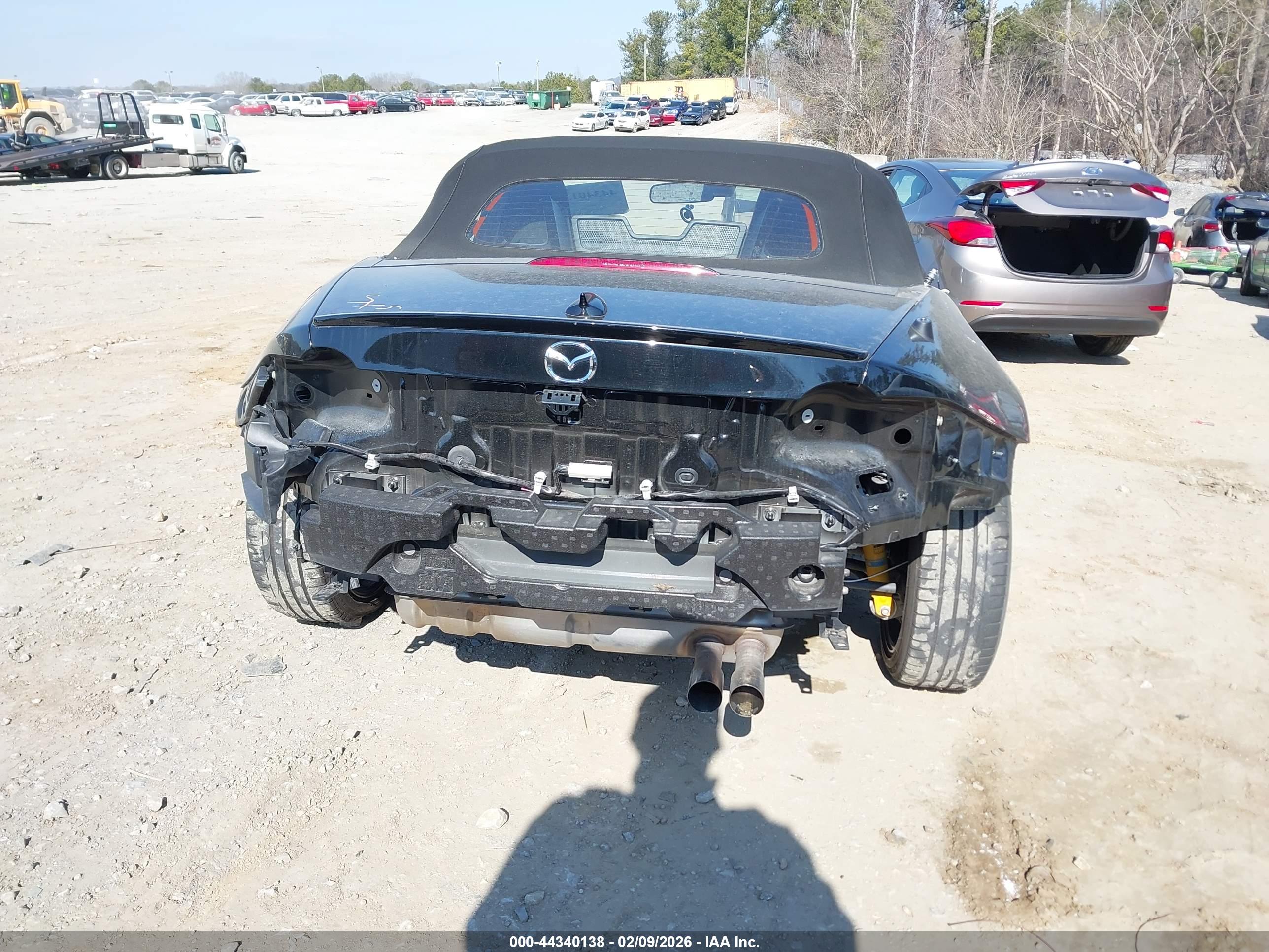 MAZDA MX-5 image 6