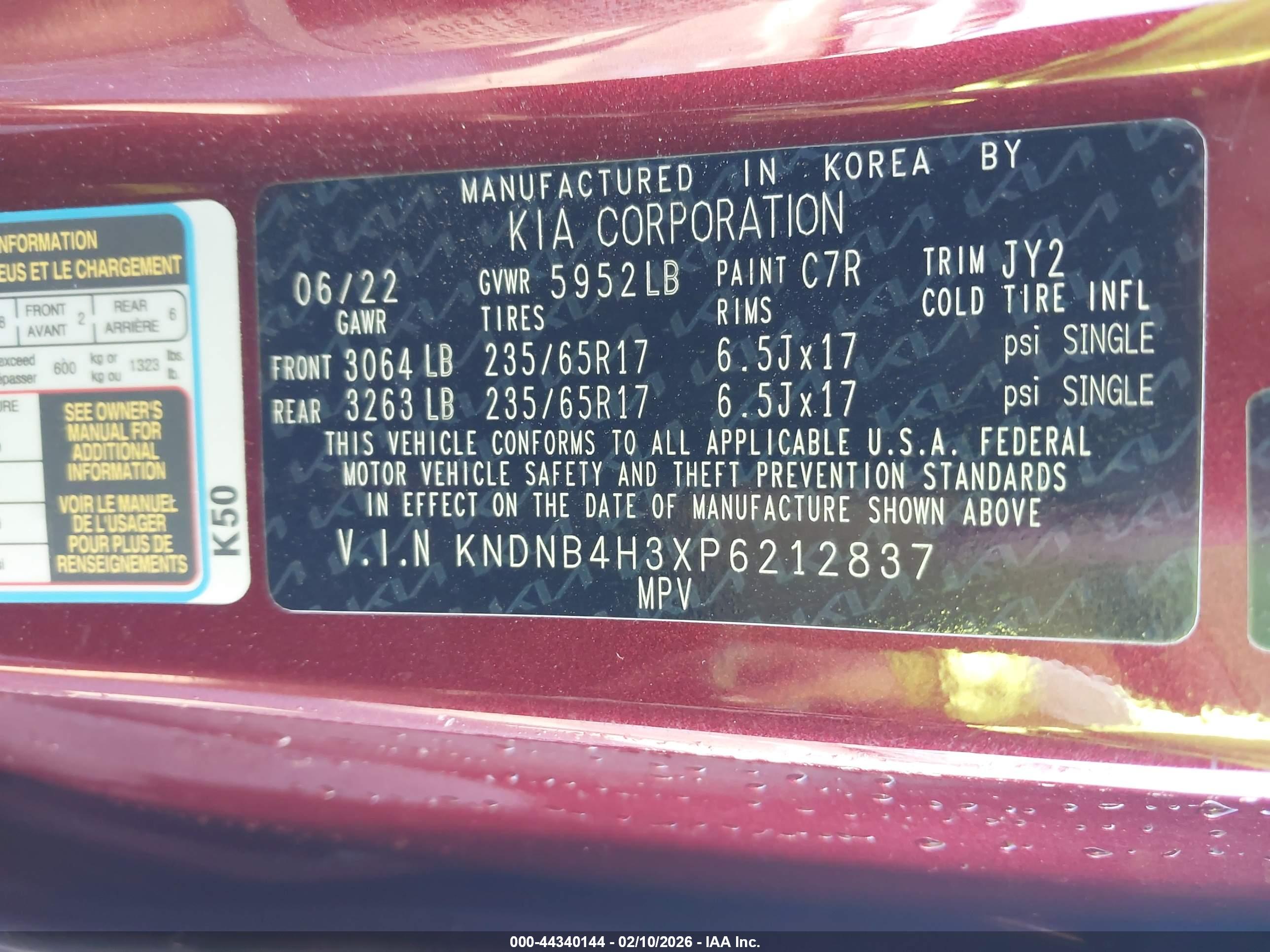 KIA CARNIVAL image 9