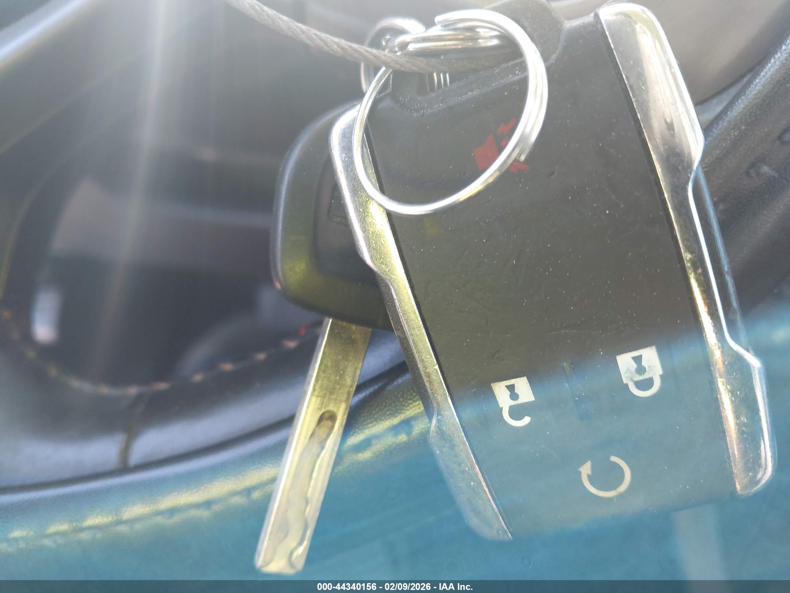 GMC CANYON image 11