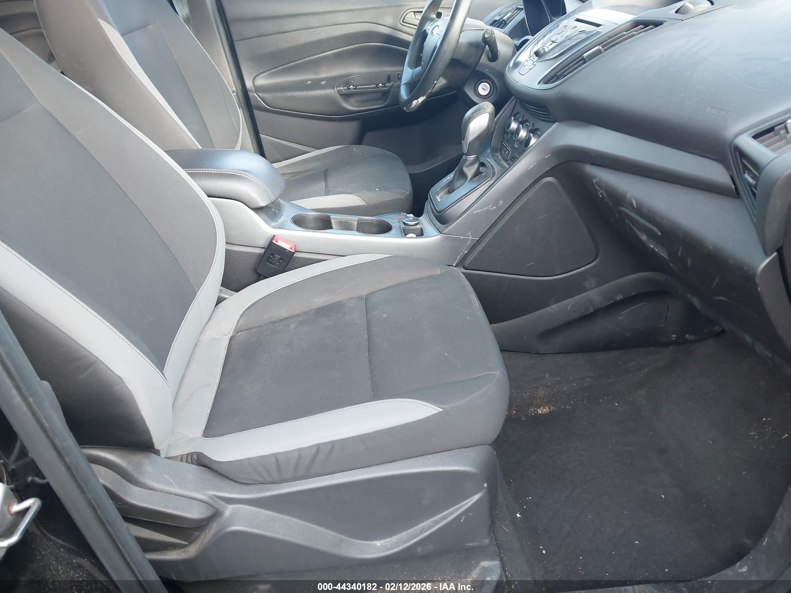 FORD ESCAPE image 5