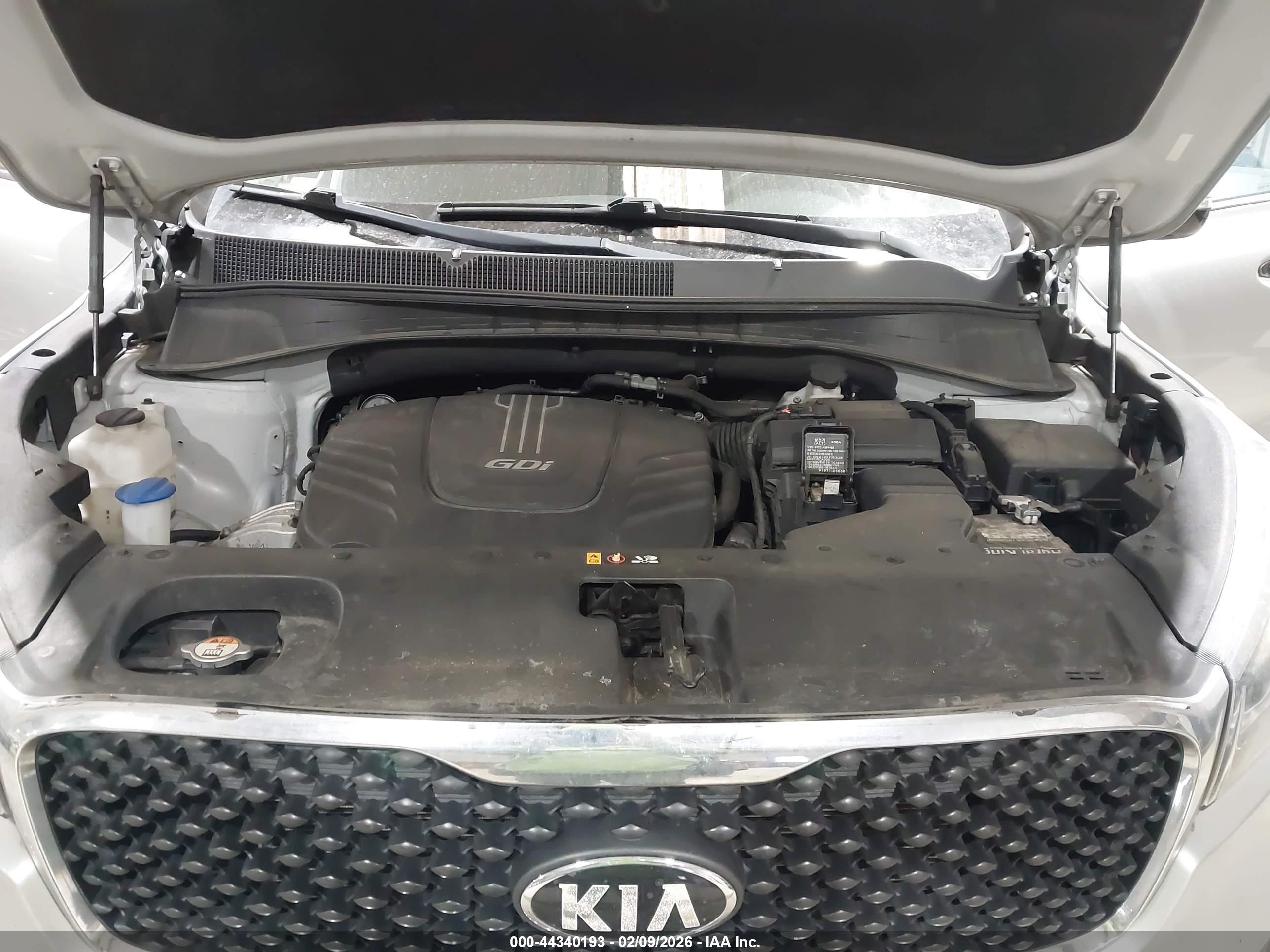 KIA SORENTO image 10
