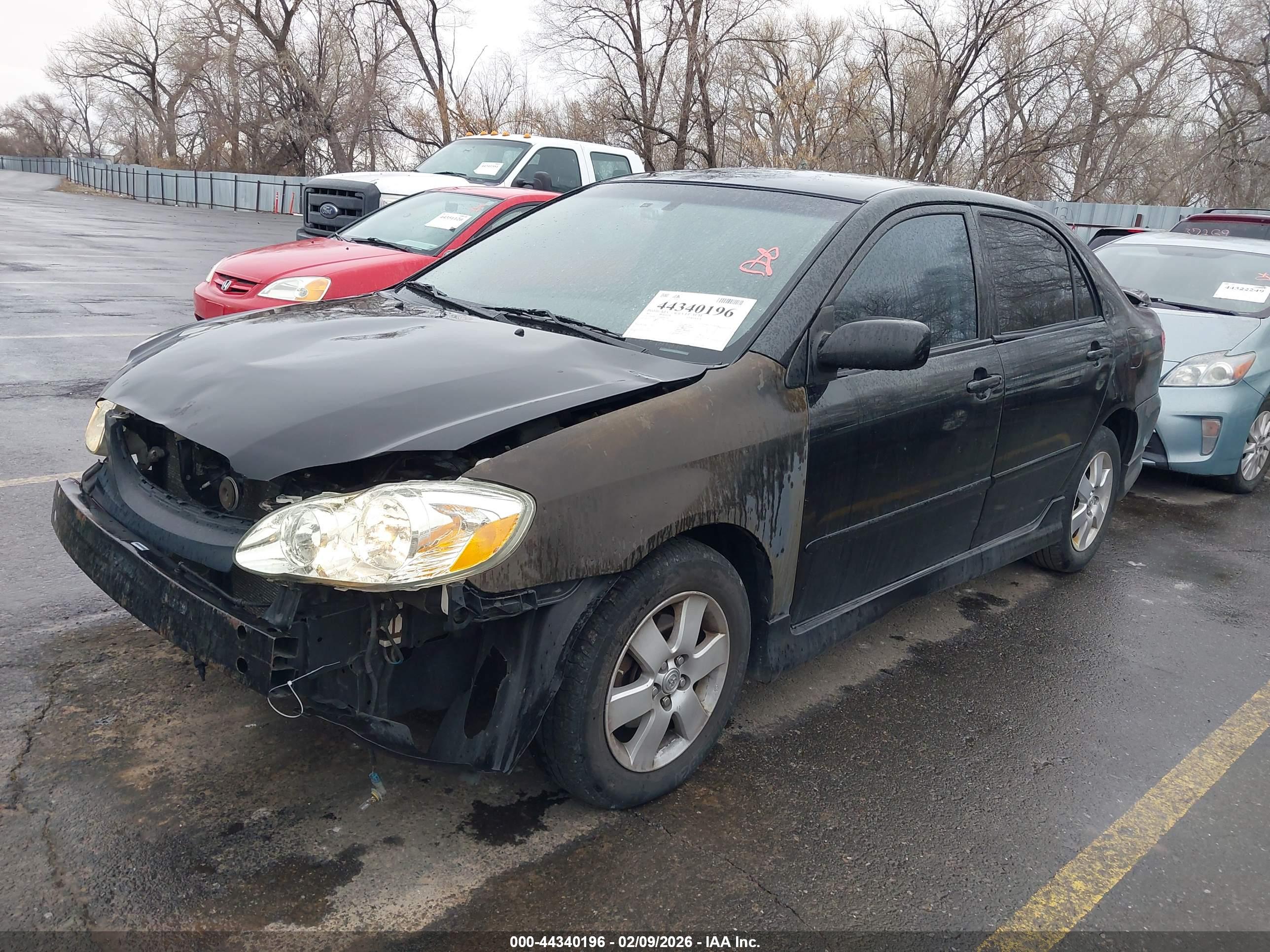 TOYOTA COROLLA image 2