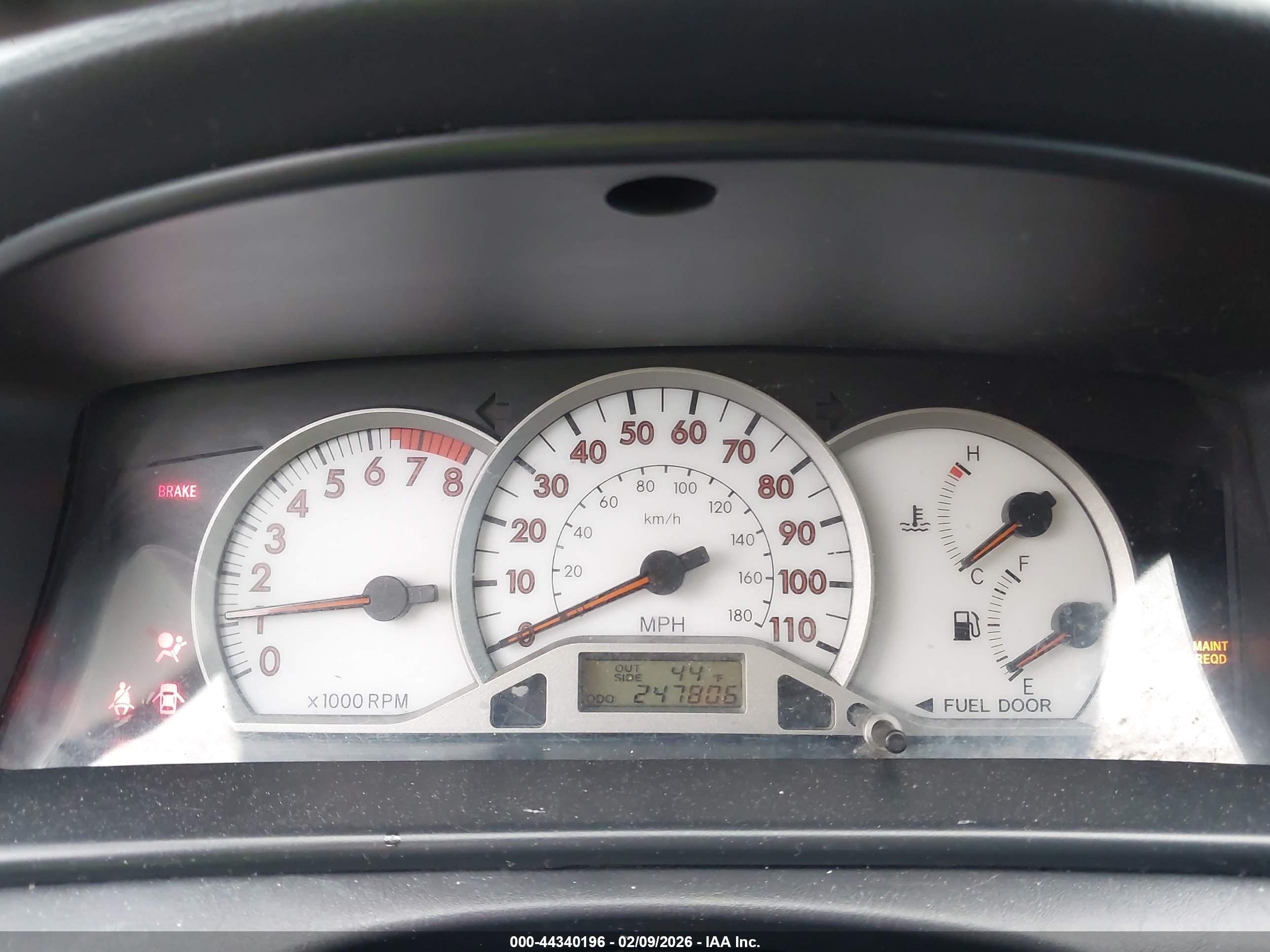 TOYOTA COROLLA image 7
