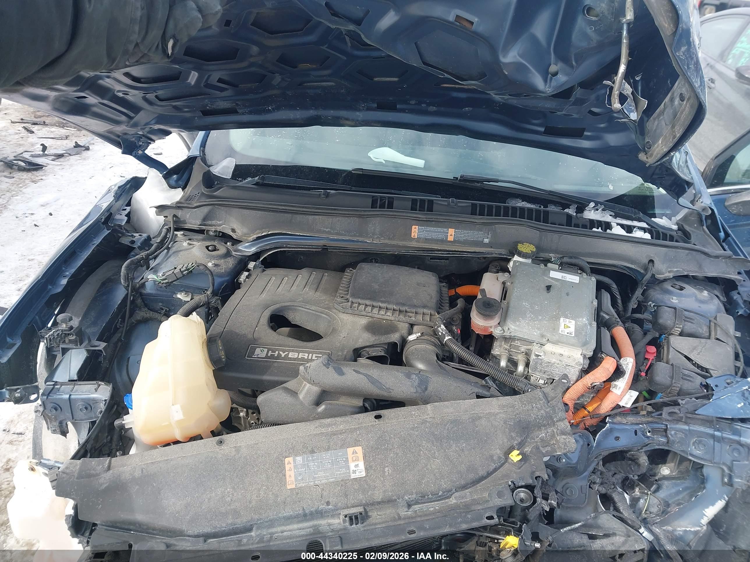 FORD FUSION image 10