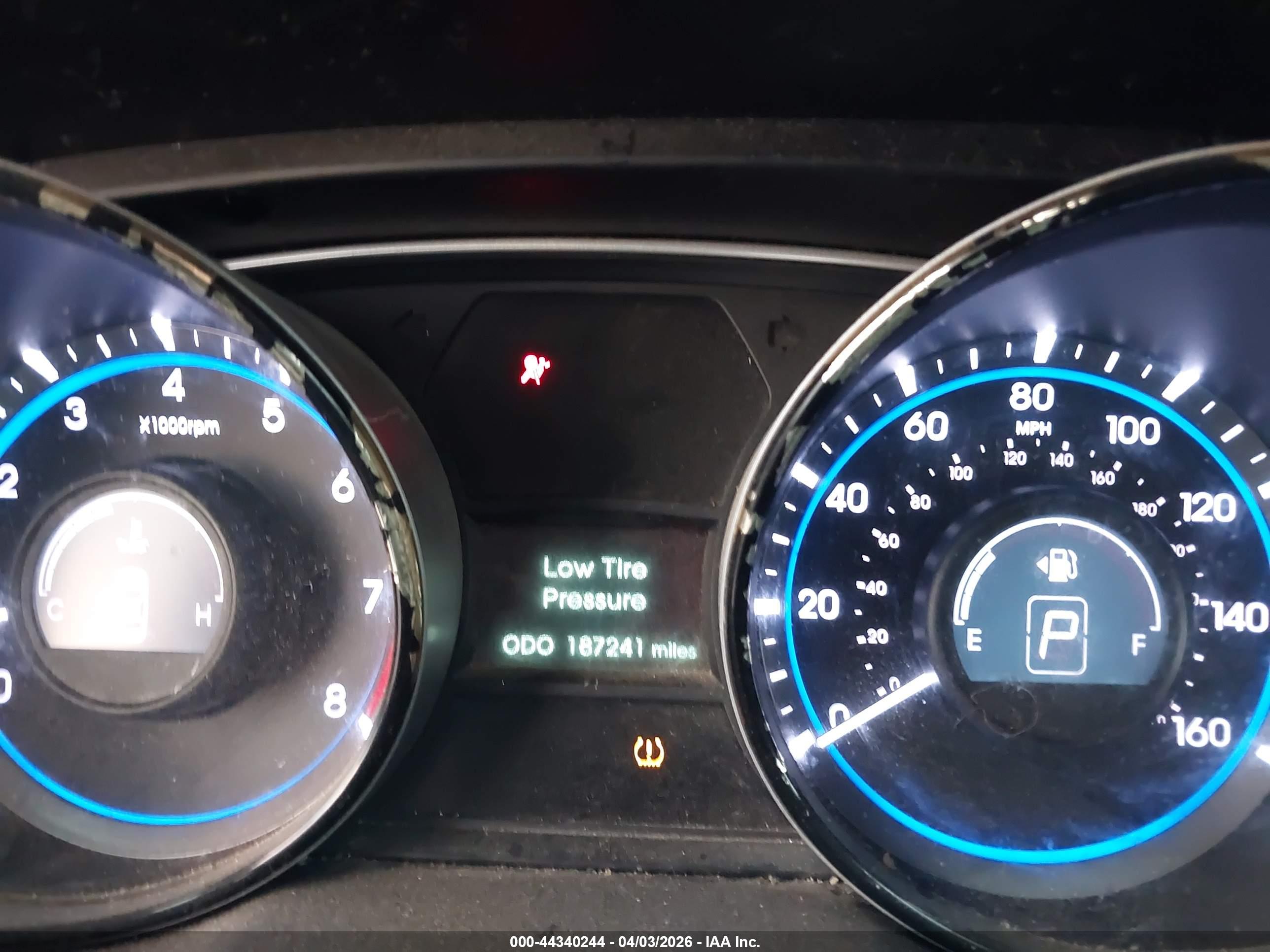HYUNDAI SONATA image 7