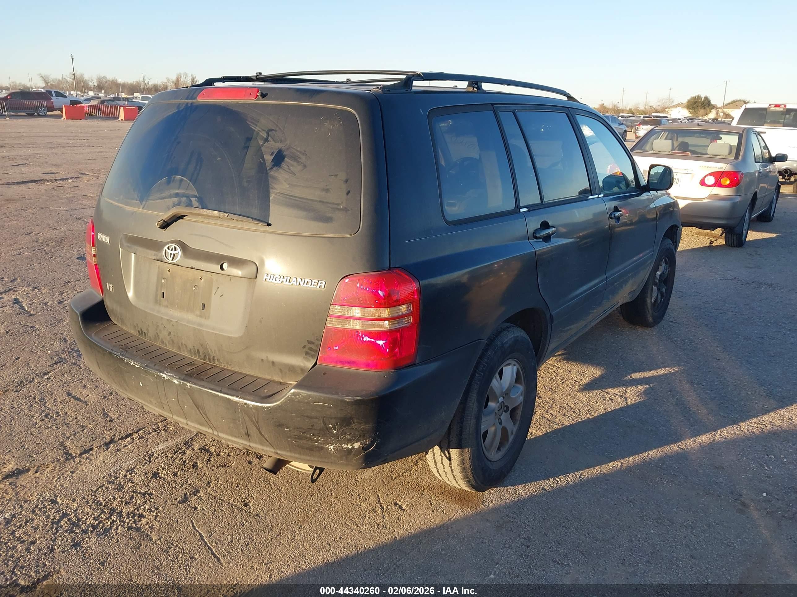 TOYOTA HIGHLANDER image 4