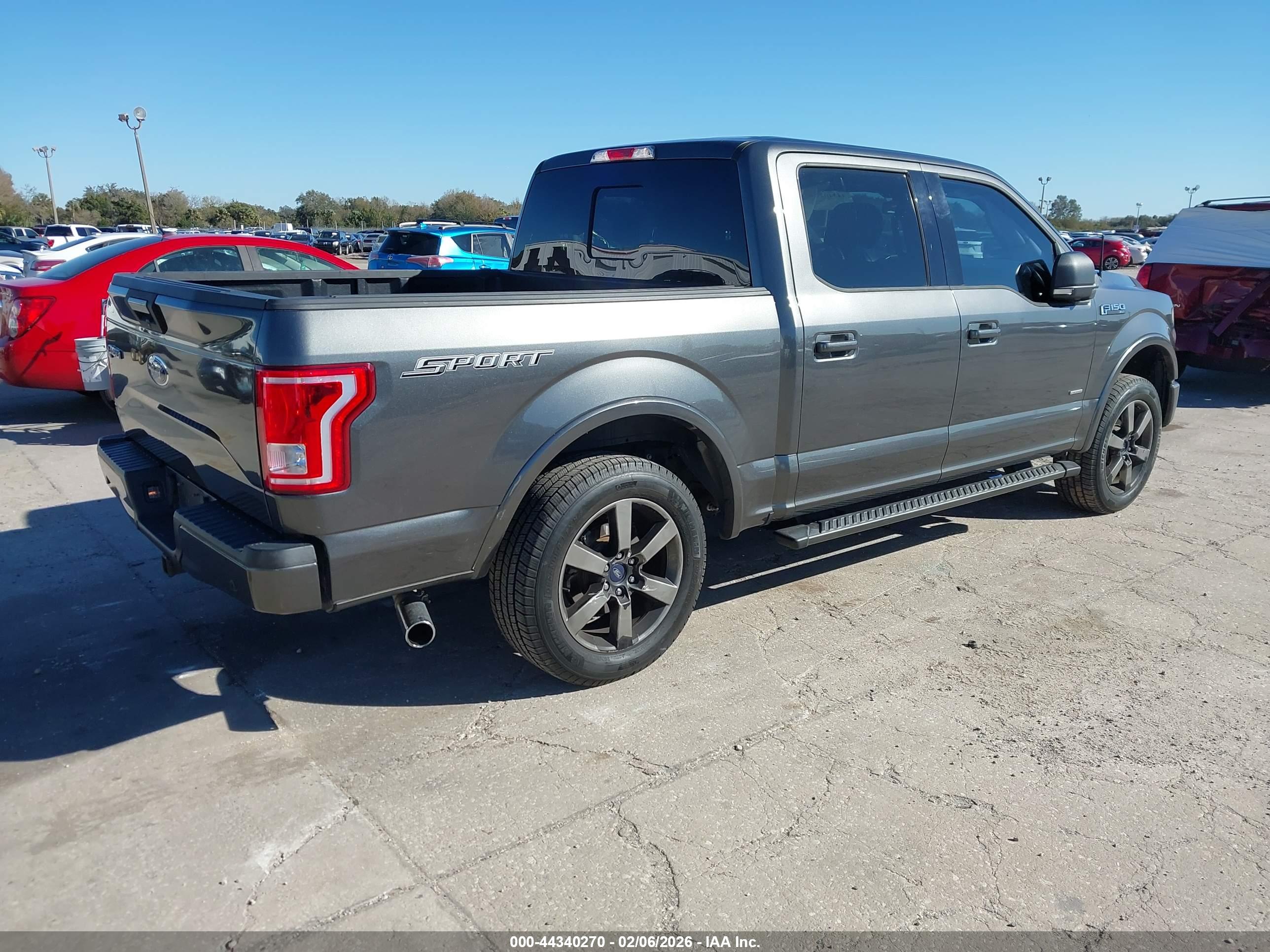 FORD F-150 image 4
