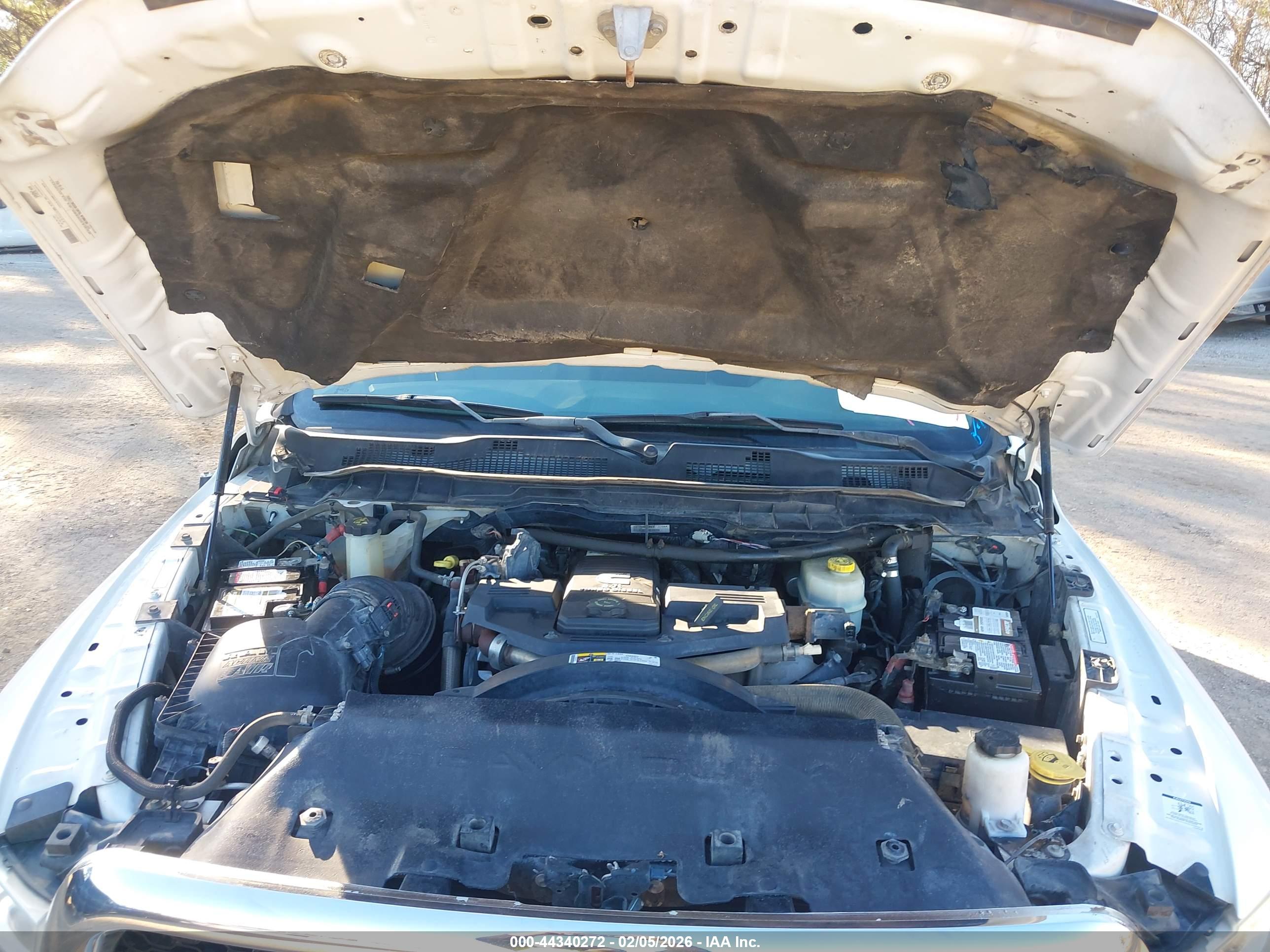 RAM 2500 image 10