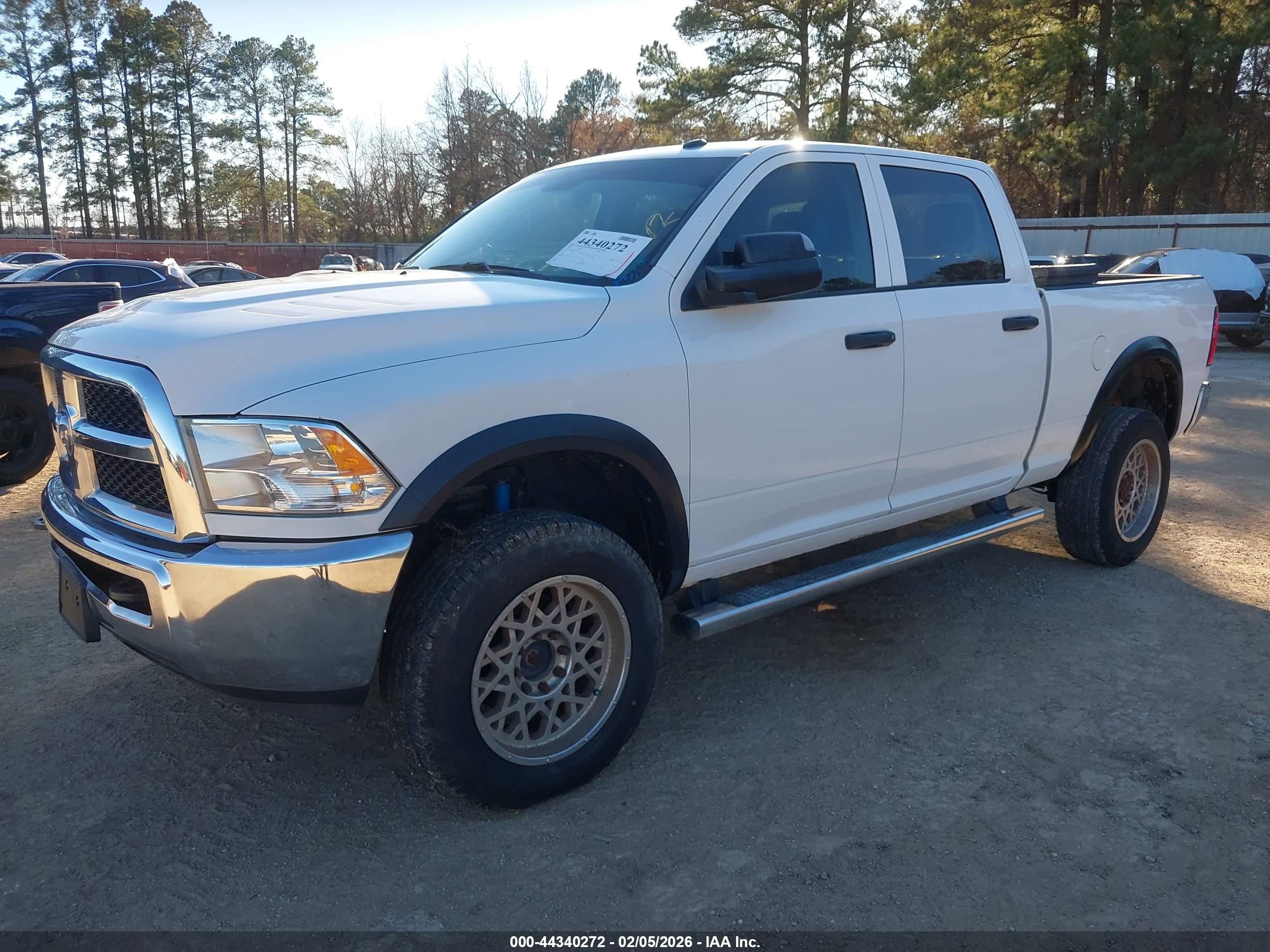 RAM 2500 image 2