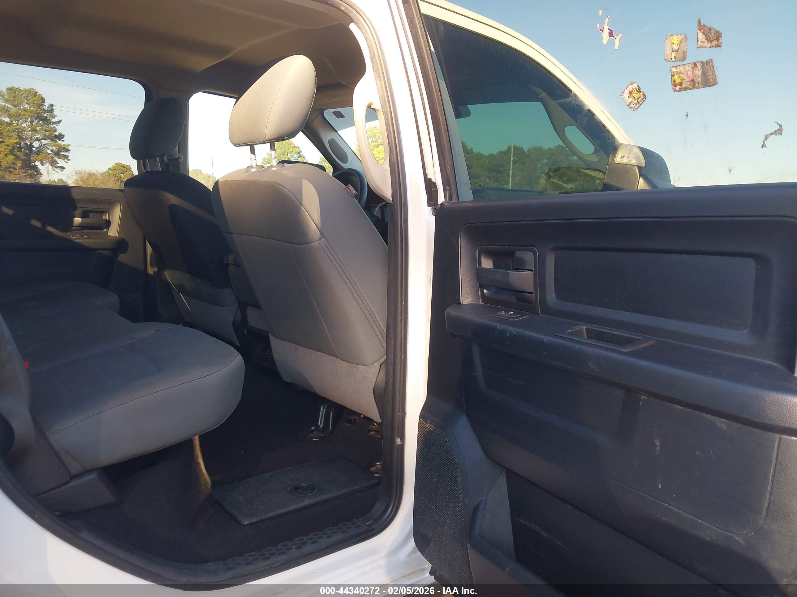 RAM 2500 image 8