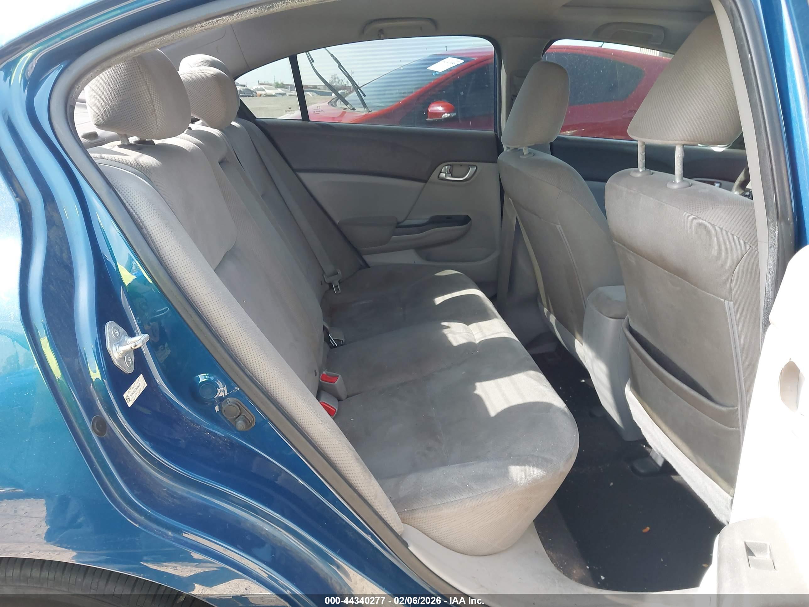 HONDA CIVIC image 8