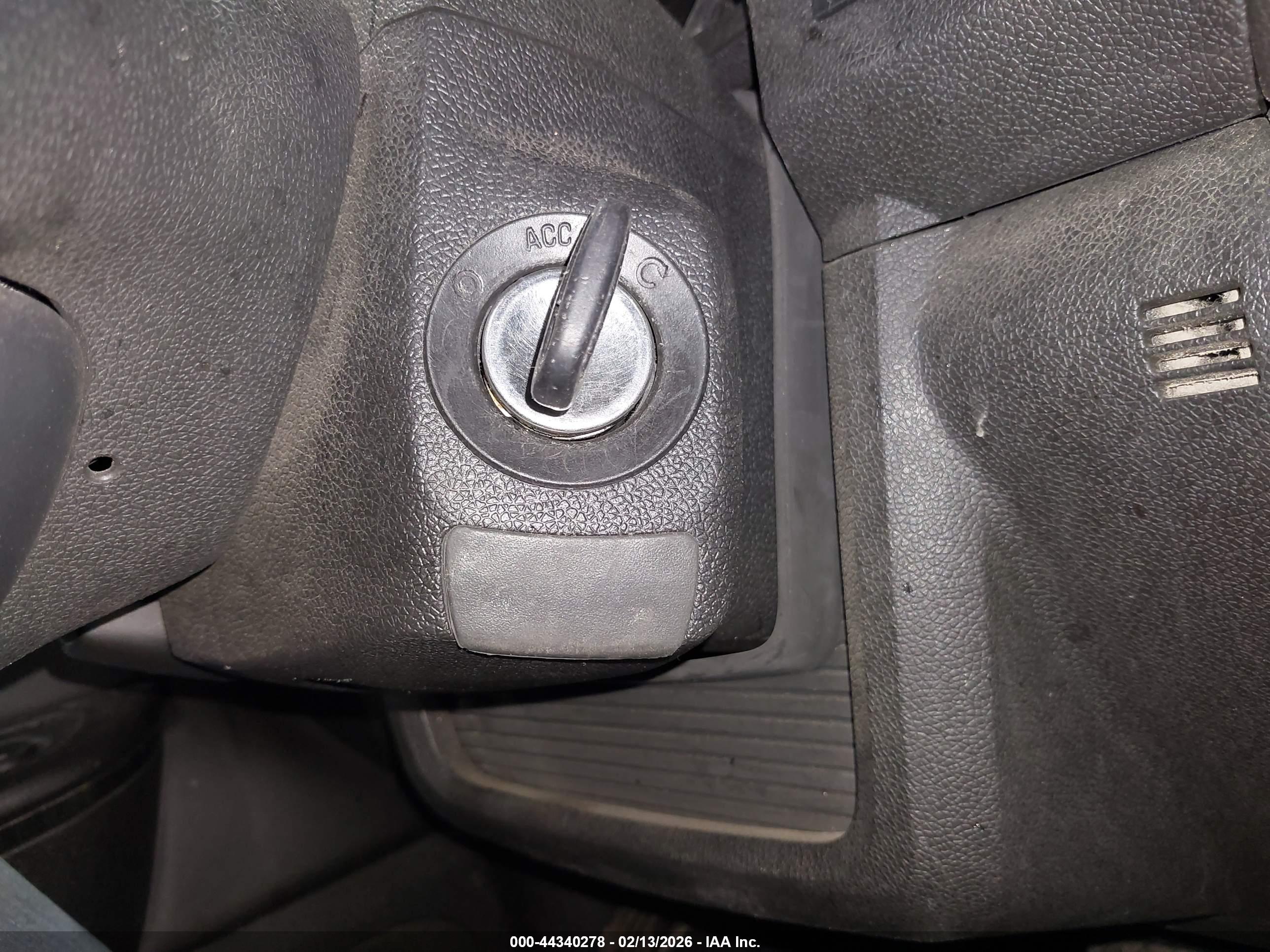 GMC ACADIA image 11