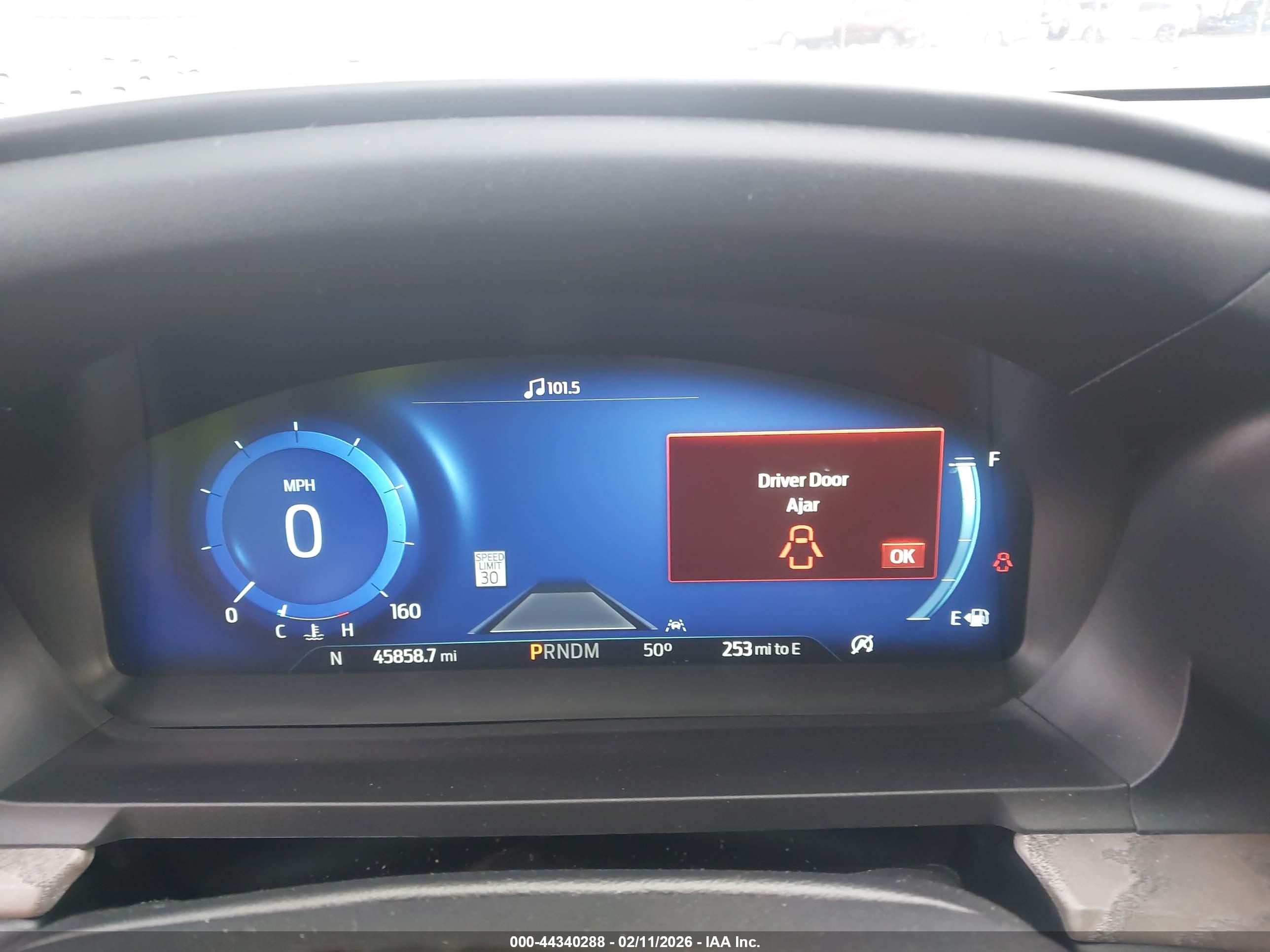 FORD EXPLORER image 7