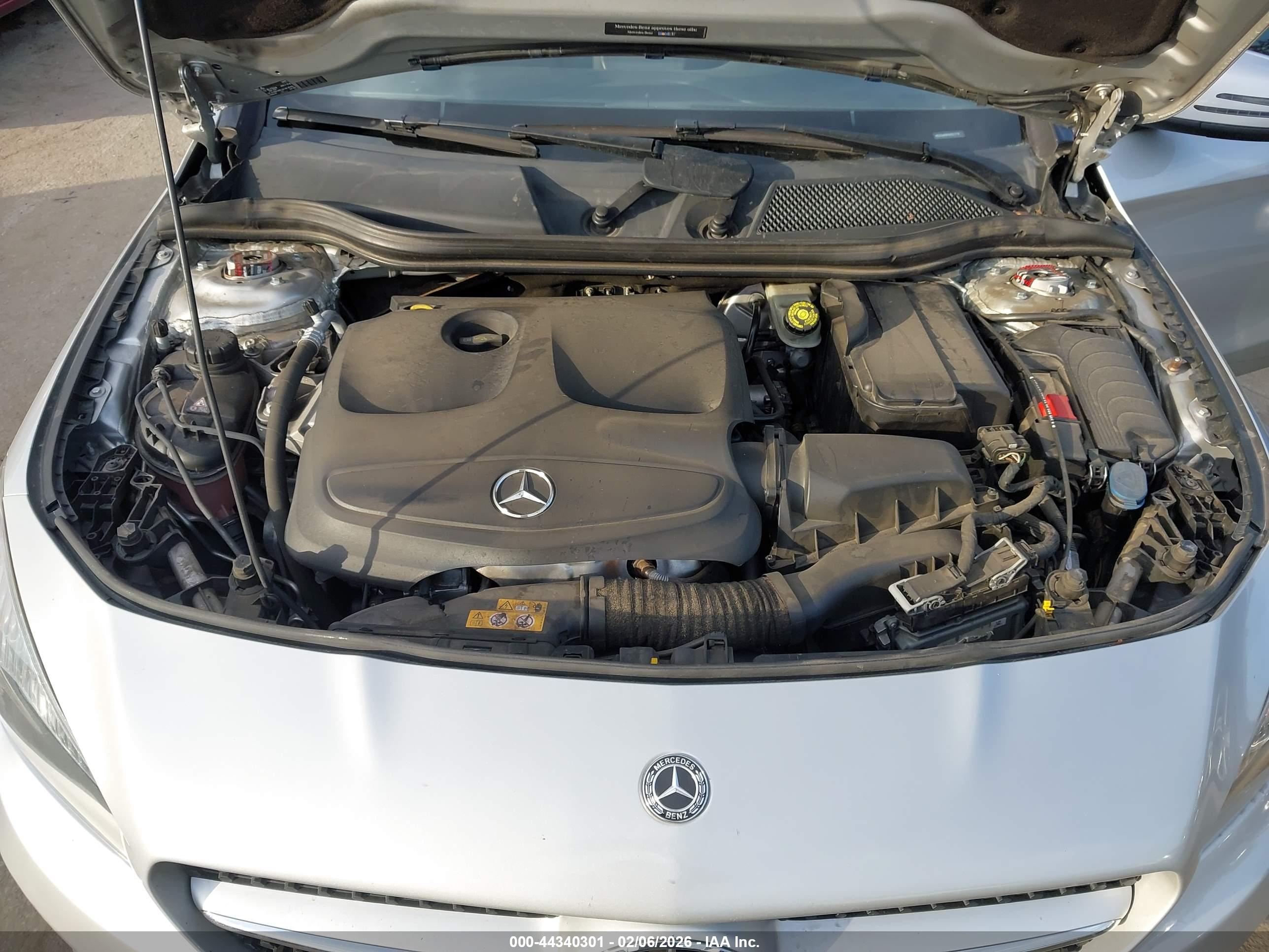 MERCEDES-BENZ CLA image 10