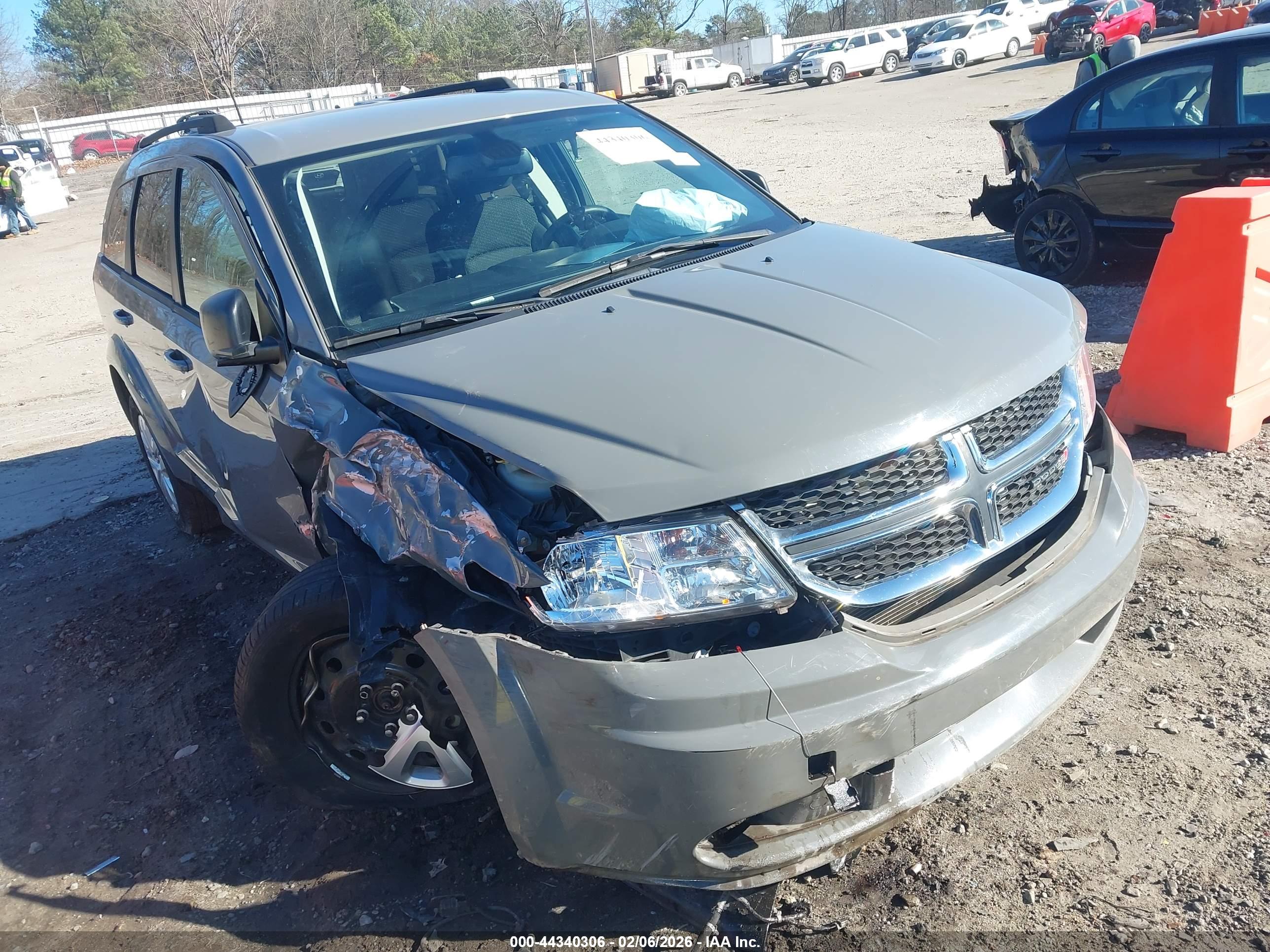 DODGE JOURNEY image 6
